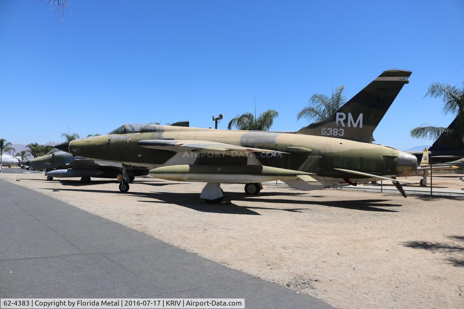62-4383, 1962 Republic F-105D Thunderchief C/N D582, March AFB