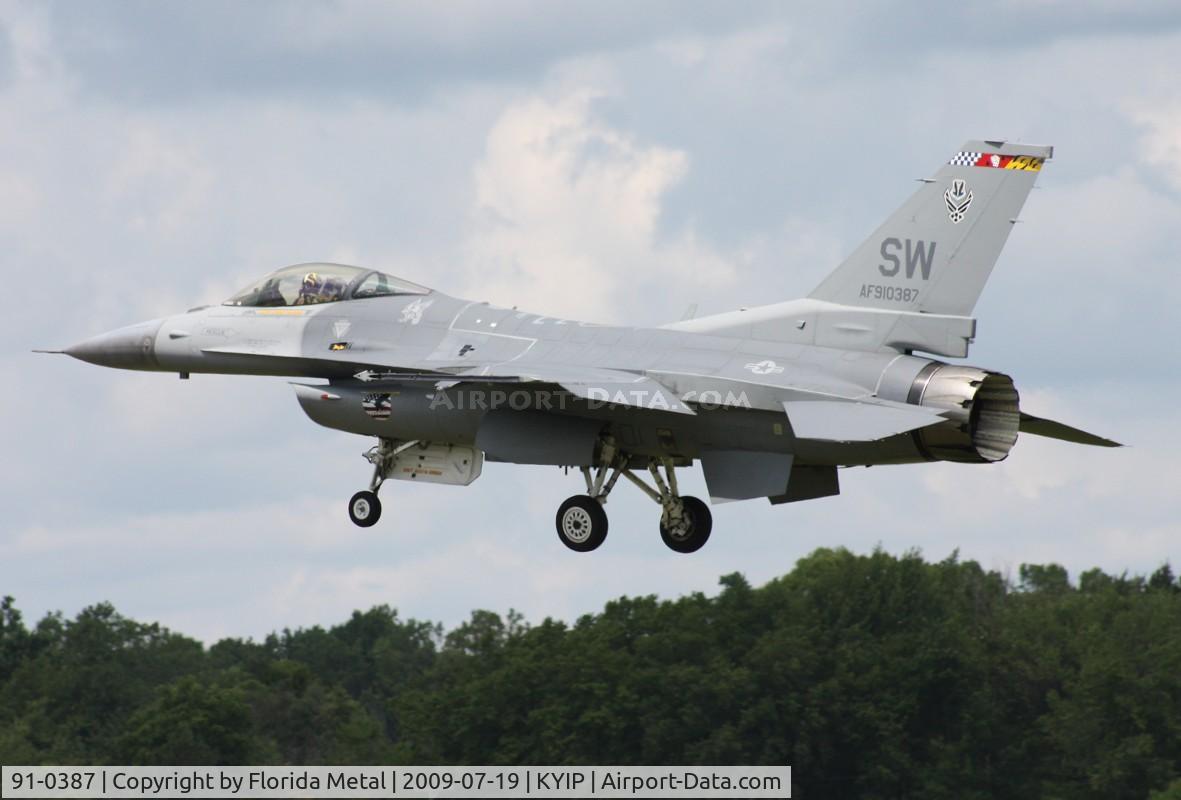91-0387, 1991 General Dynamics F-16CM Fighting Falcon C/N CC-85, Thunder Over Michigan 2009