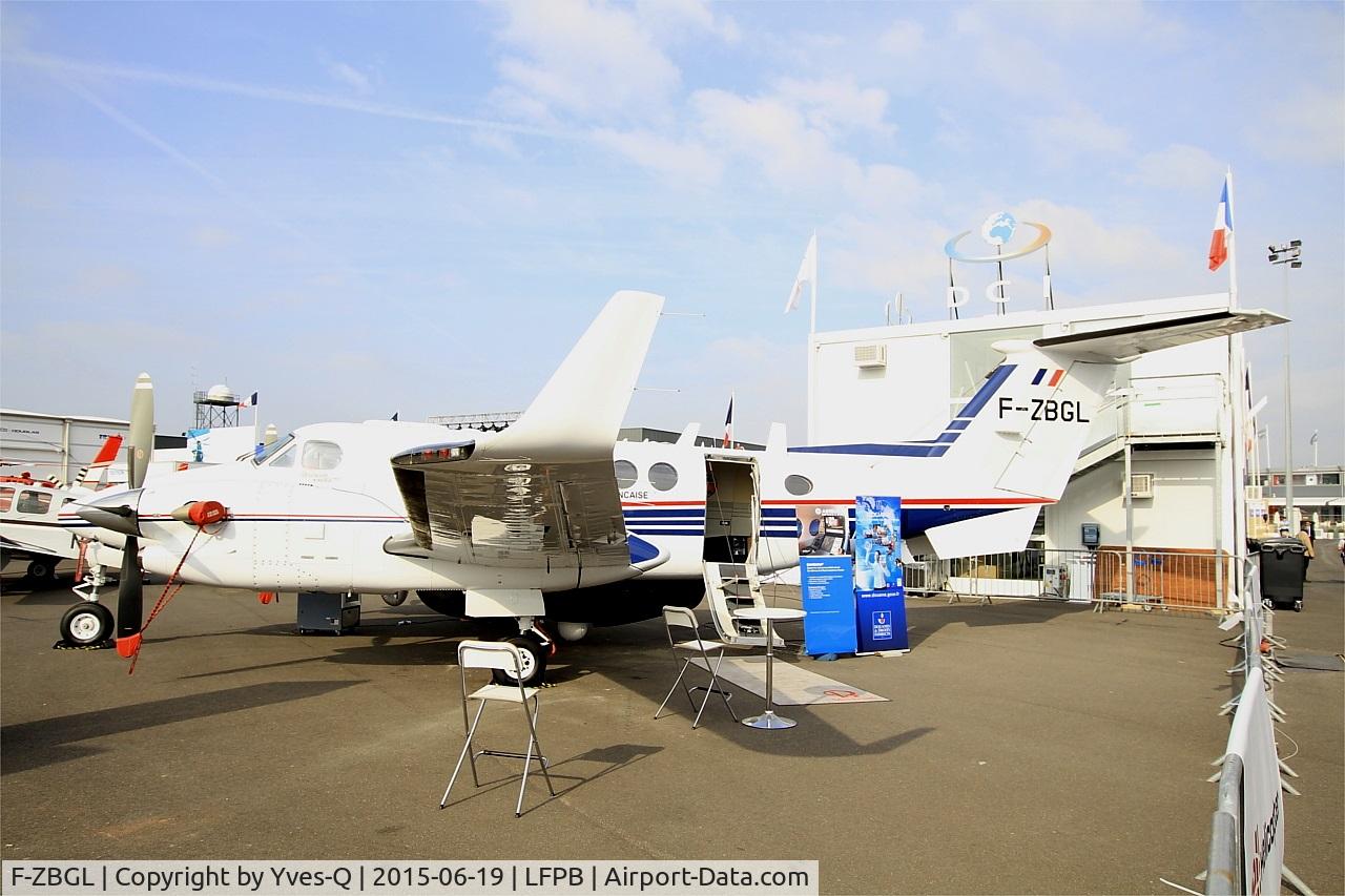F-ZBGL, Hawker Beechcraft 350ER Super King Air (B300CER) C/N FL-746, Hawker Beechcraft 350ER Super King Air, Static display, Paris-Le Bourget (LFPB-LBG) Air show 2015