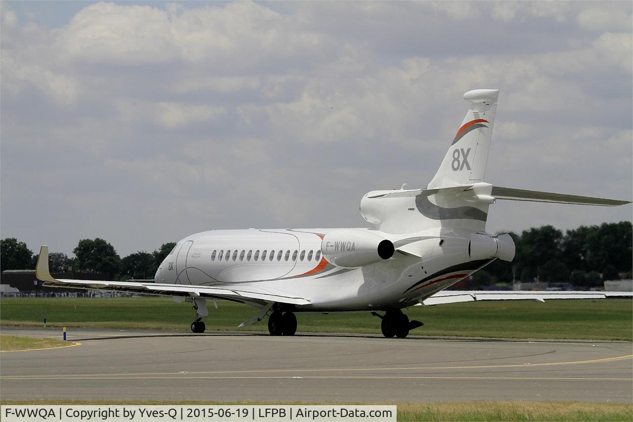 F-WWQA, 2014 Dassault Falcon 8X C/N 401, Dassault Falcon 8X, Taxiing, Paris-Le Bourget (LFPB-LBG) Air show 2015