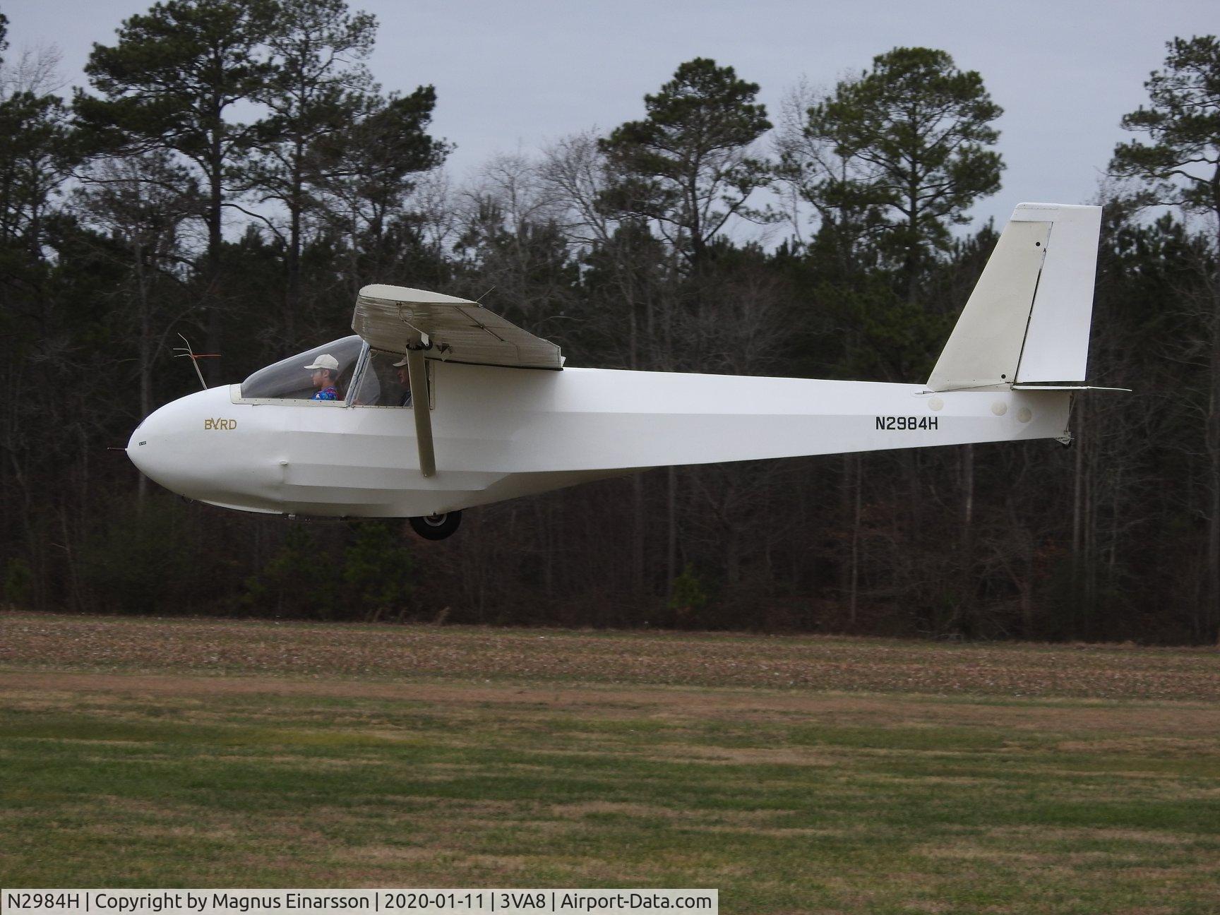 N2984H, 1979 Schweizer SGS 2-33A C/N 560, N2984H at Garner Airport , VA