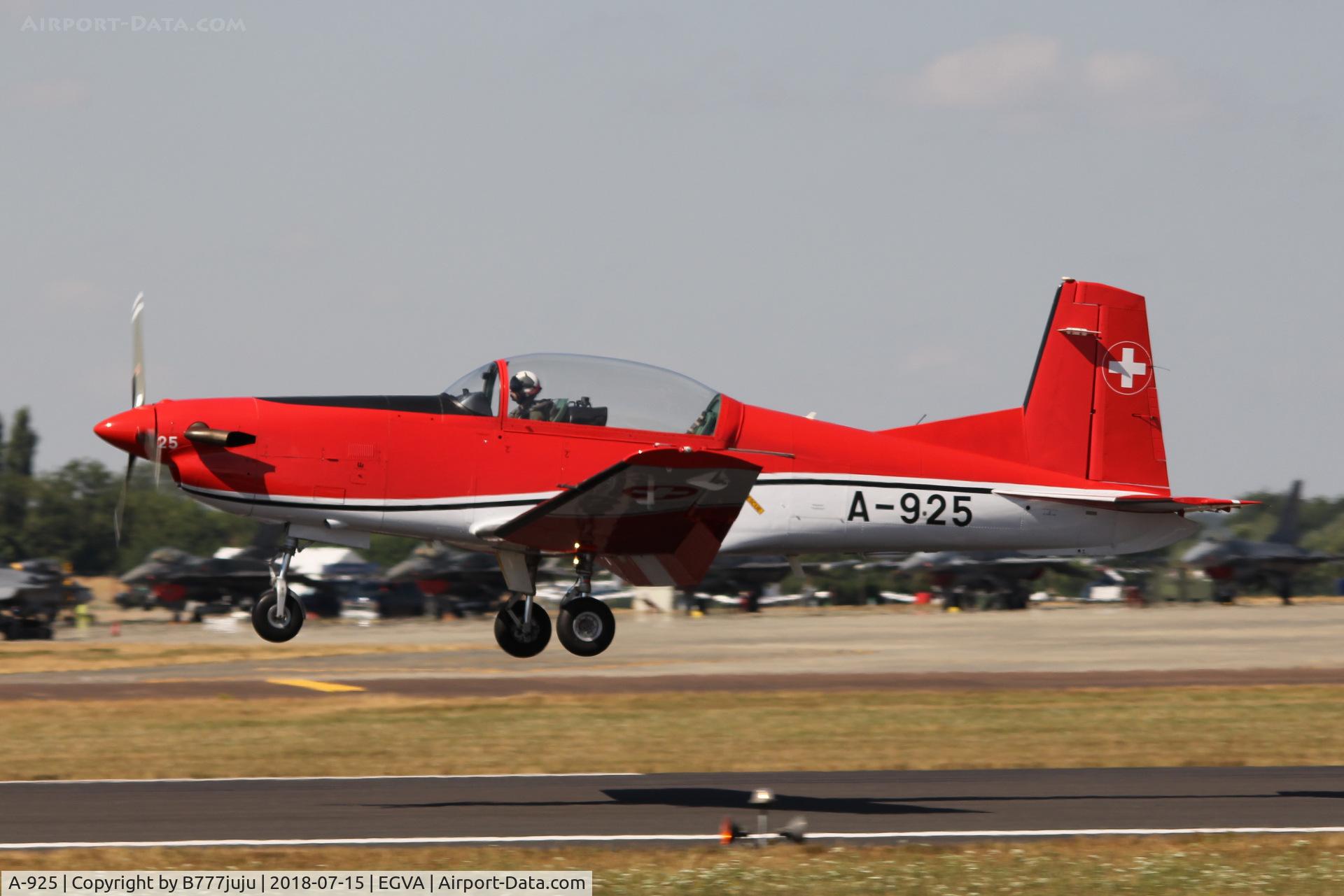 A-925, 1983 Pilatus PC-7 Turbo Trainer C/N 333, at TATOO 2018