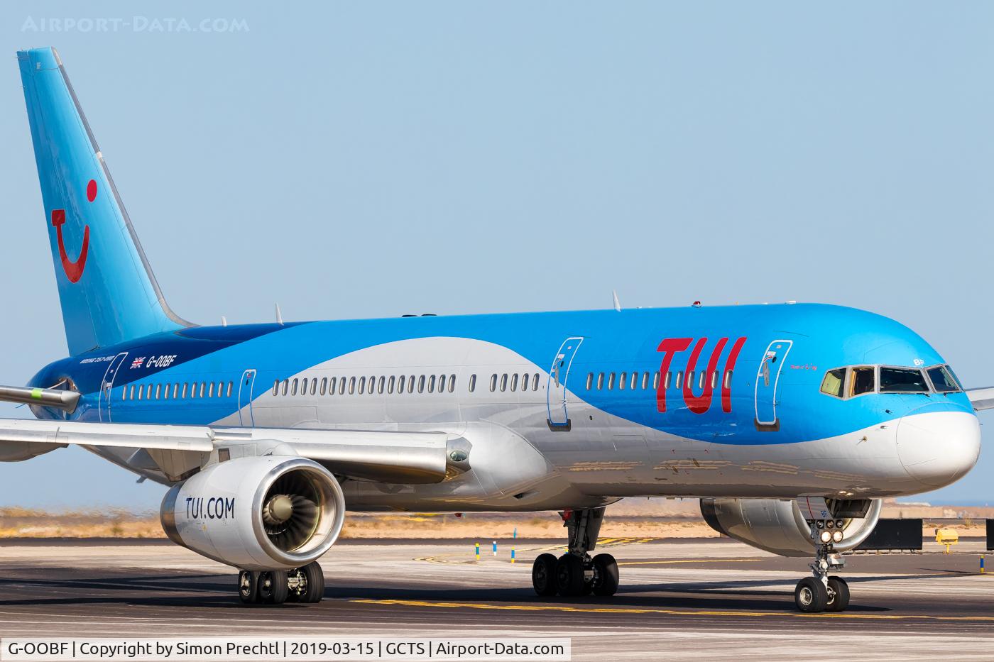 G-OOBF, 2004 Boeing 757-28A C/N 33101, G-OOBF @ Tenerife Sur Airport