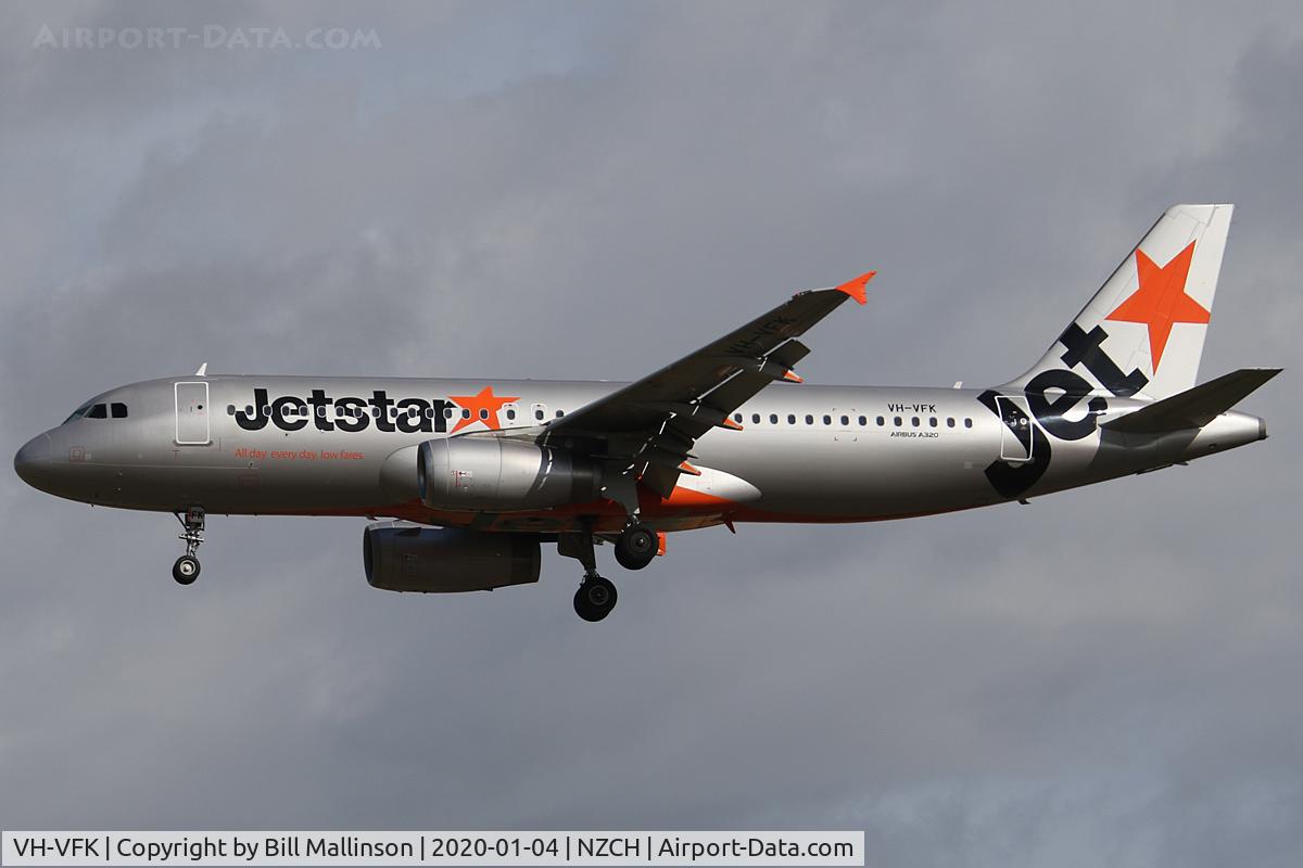 VH-VFK, 2012 Airbus A320-232 C/N 5334, from AKL