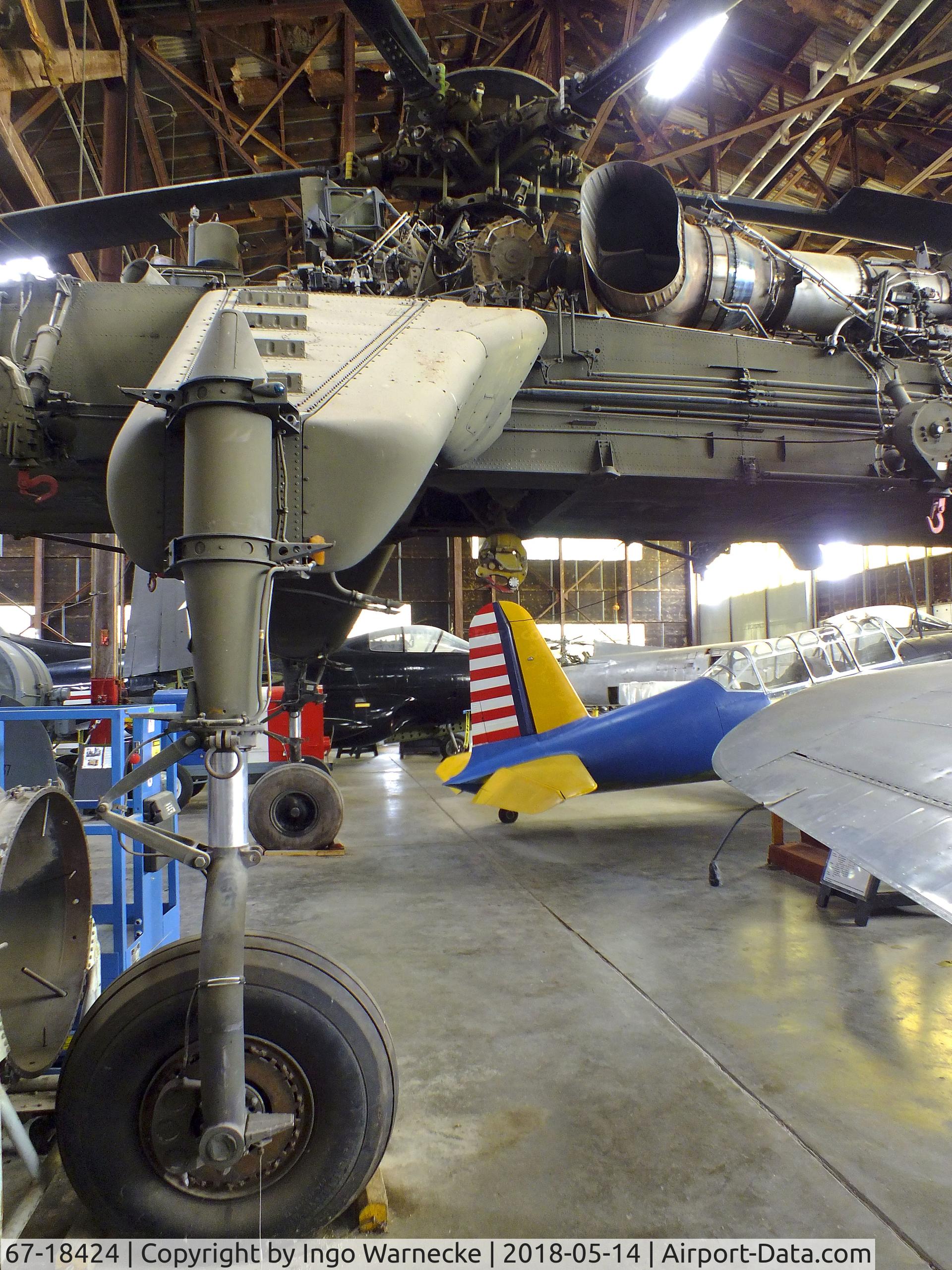 67-18424, 1968 Sikorsky CH-54A Tarhe C/N 64.026, Sikorsky CH-54A Tarhe at the Combat Air Museum, Topeka KS
