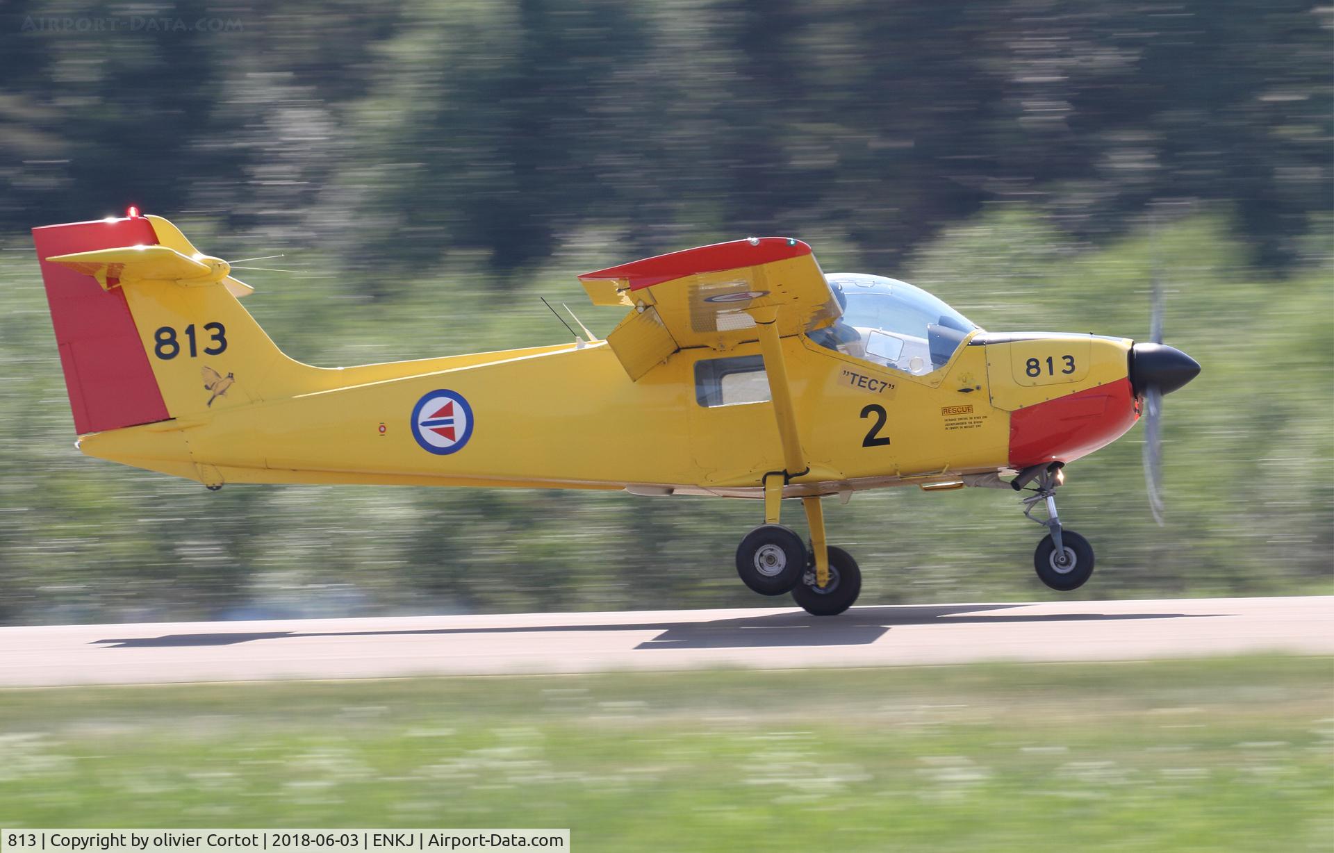 813, Saab MFI-15 Safari C/N 15-813, Kjelelr airshow