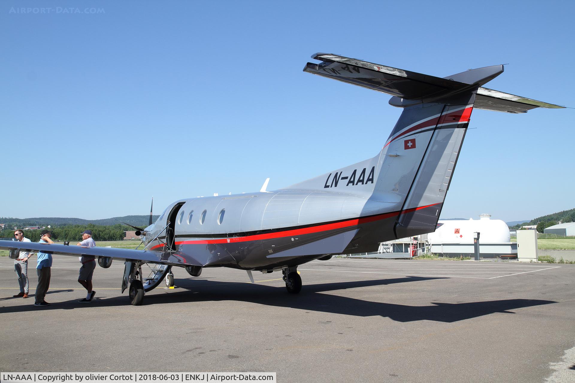 LN-AAA, 2017 Pilatus PC-12/47E C/N 1746, Kjeller airshow 2018