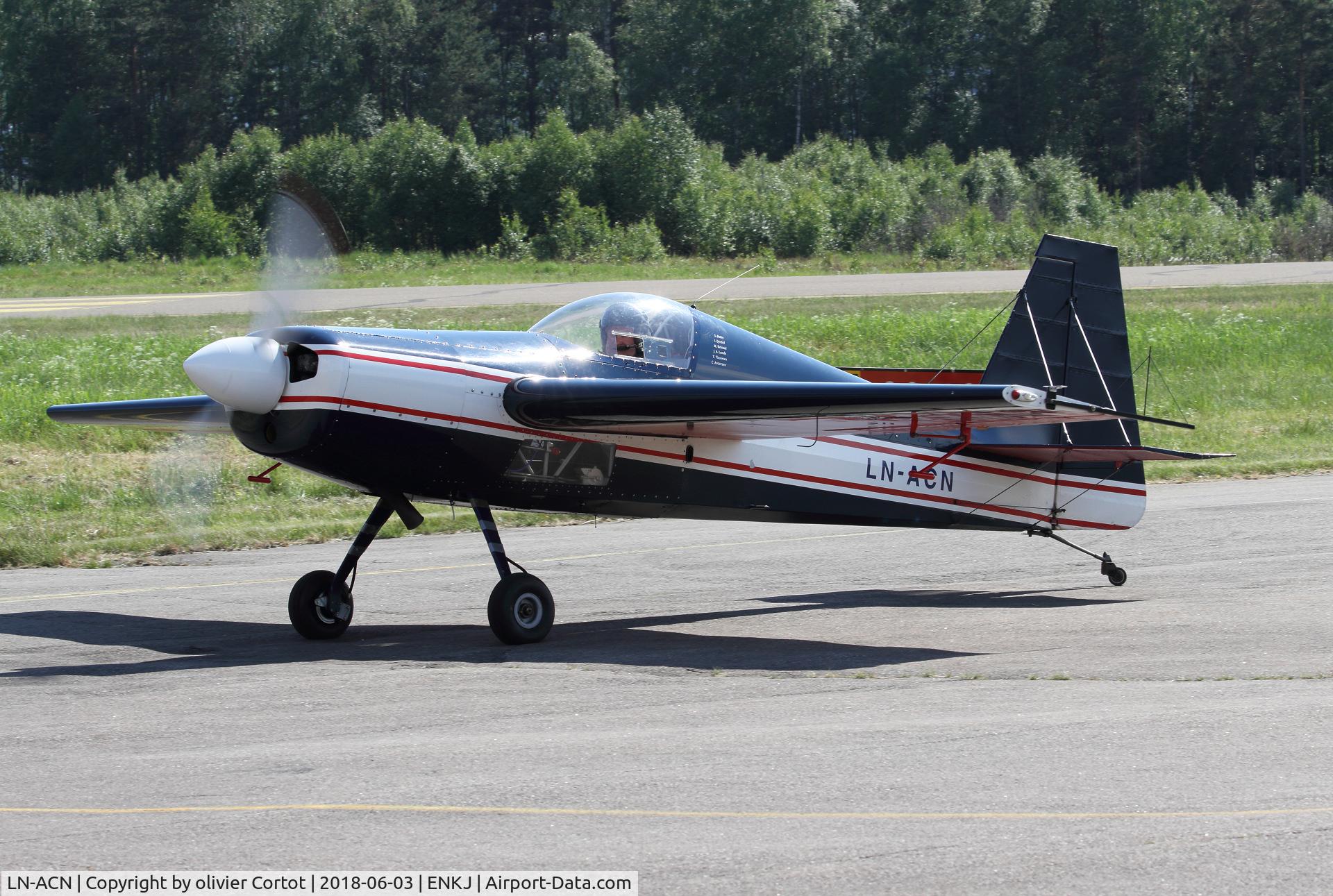 LN-ACN, 1984 Extra EA-230 C/N 004, Kjelelr airshow