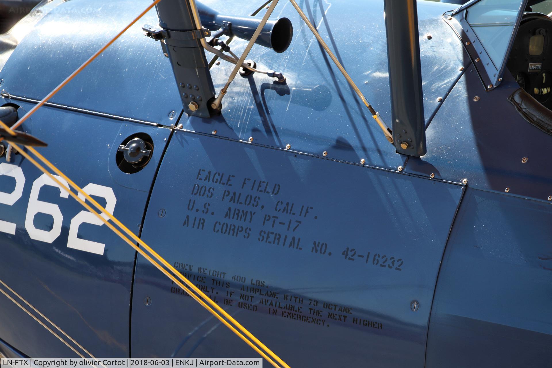 LN-FTX, Boeing A75N1 C/N 75-4952, data markings