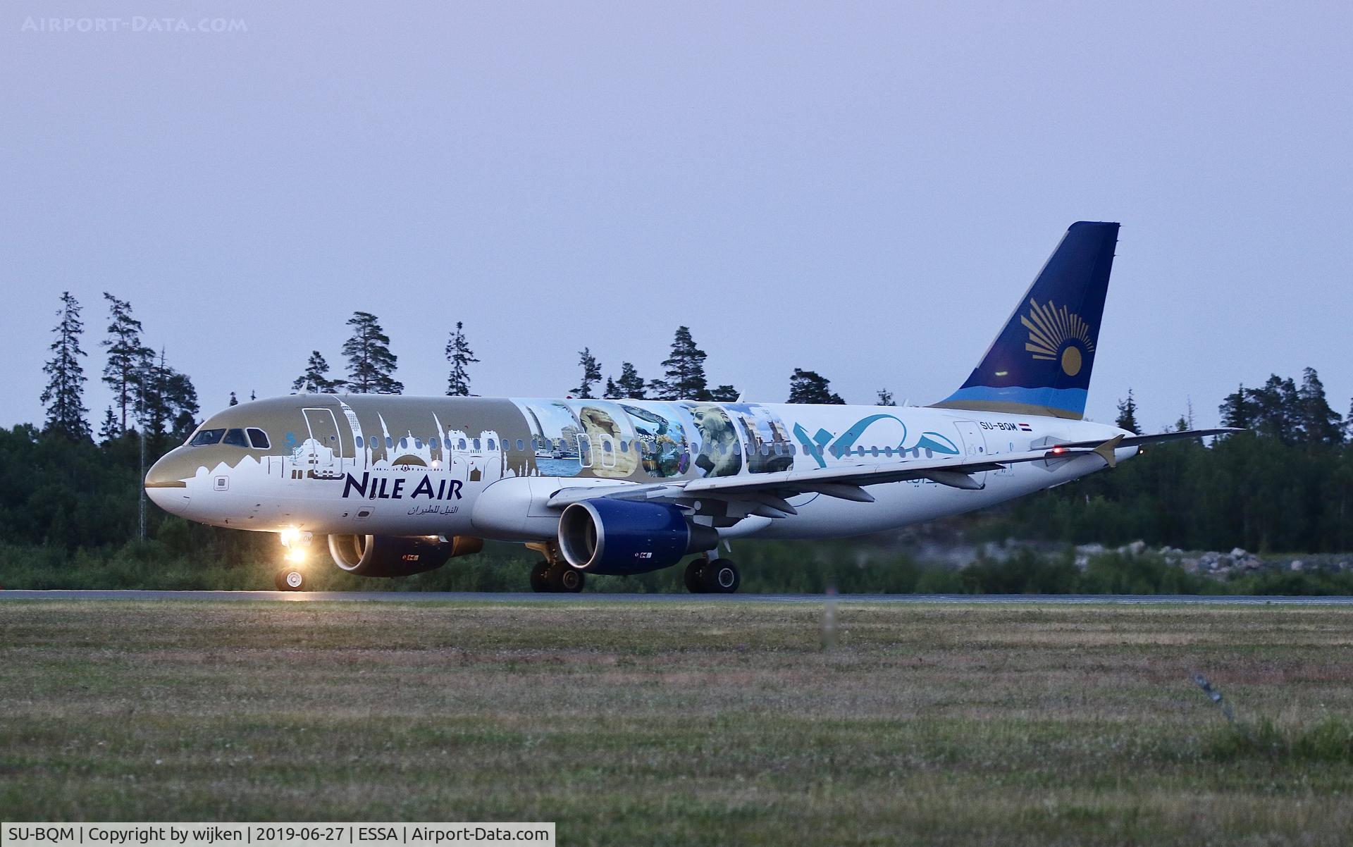 SU-BQM, 2010 Airbus A320-214 C/N 4310, Line up RWY 01L ESSA/ARN