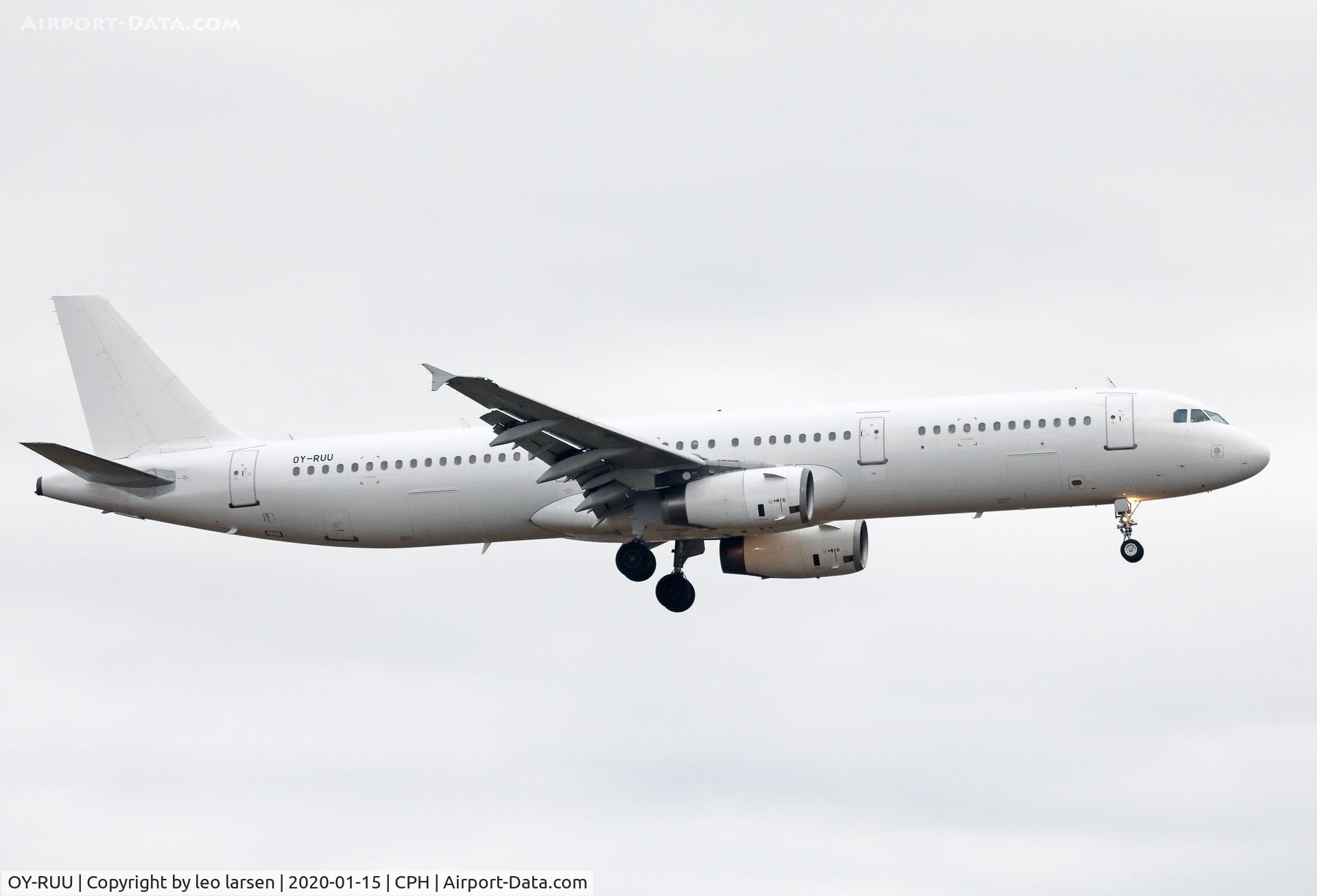 OY-RUU, 1998 Airbus A321-231 C/N 878, Copenhagen 15.1.2020