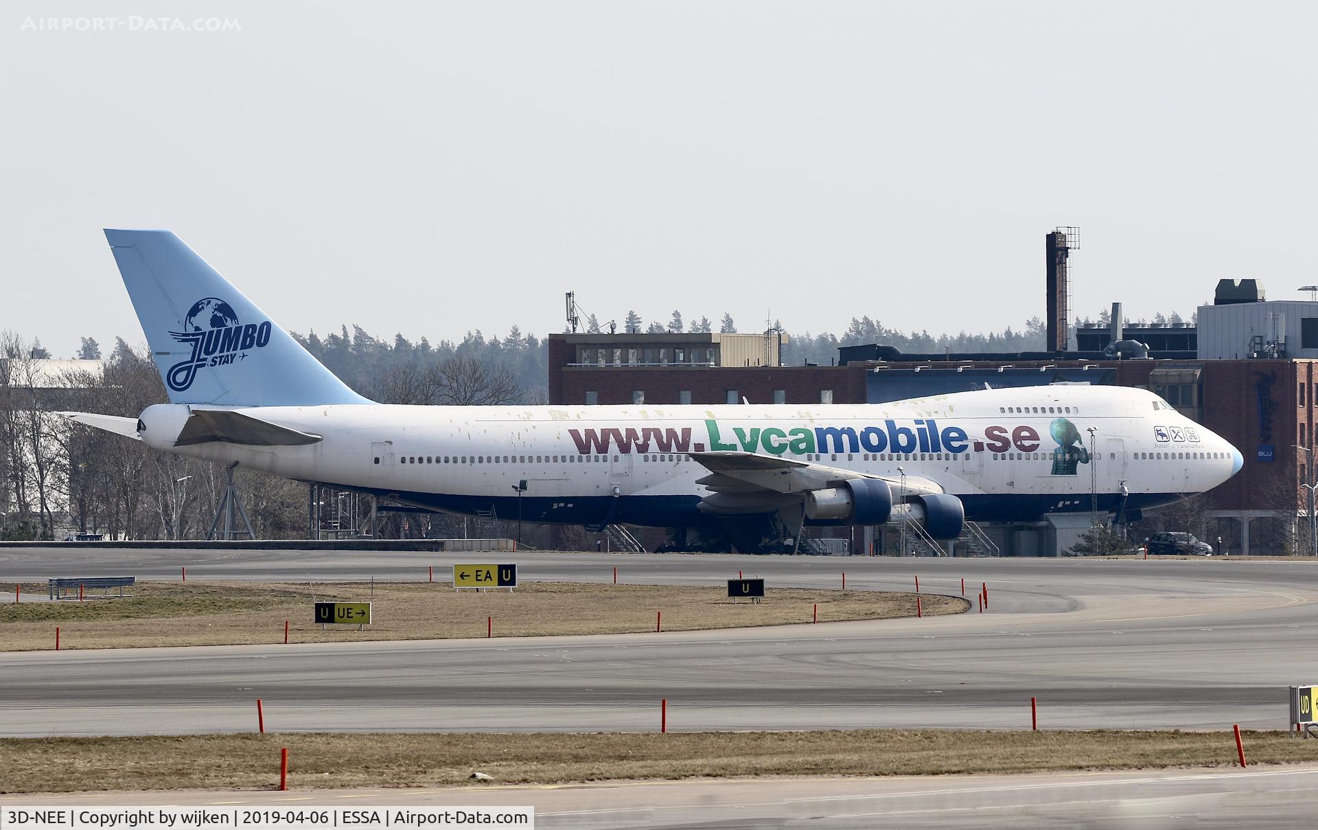 3D-NEE, 1976 Boeing 747-212B C/N 21162, Jumbo Stay