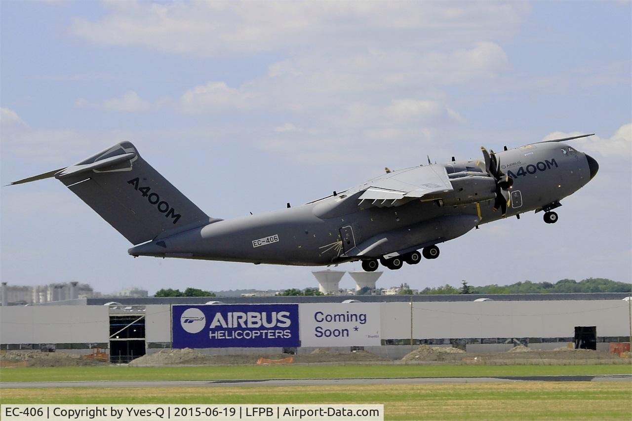 EC-406, 2011 Airbus A400M-180 Atlas C/N 006, Airbus A-400M Atlas, Take off rwy 05, Paris-Le Bourget (LFPB-LBG) Air show 2015