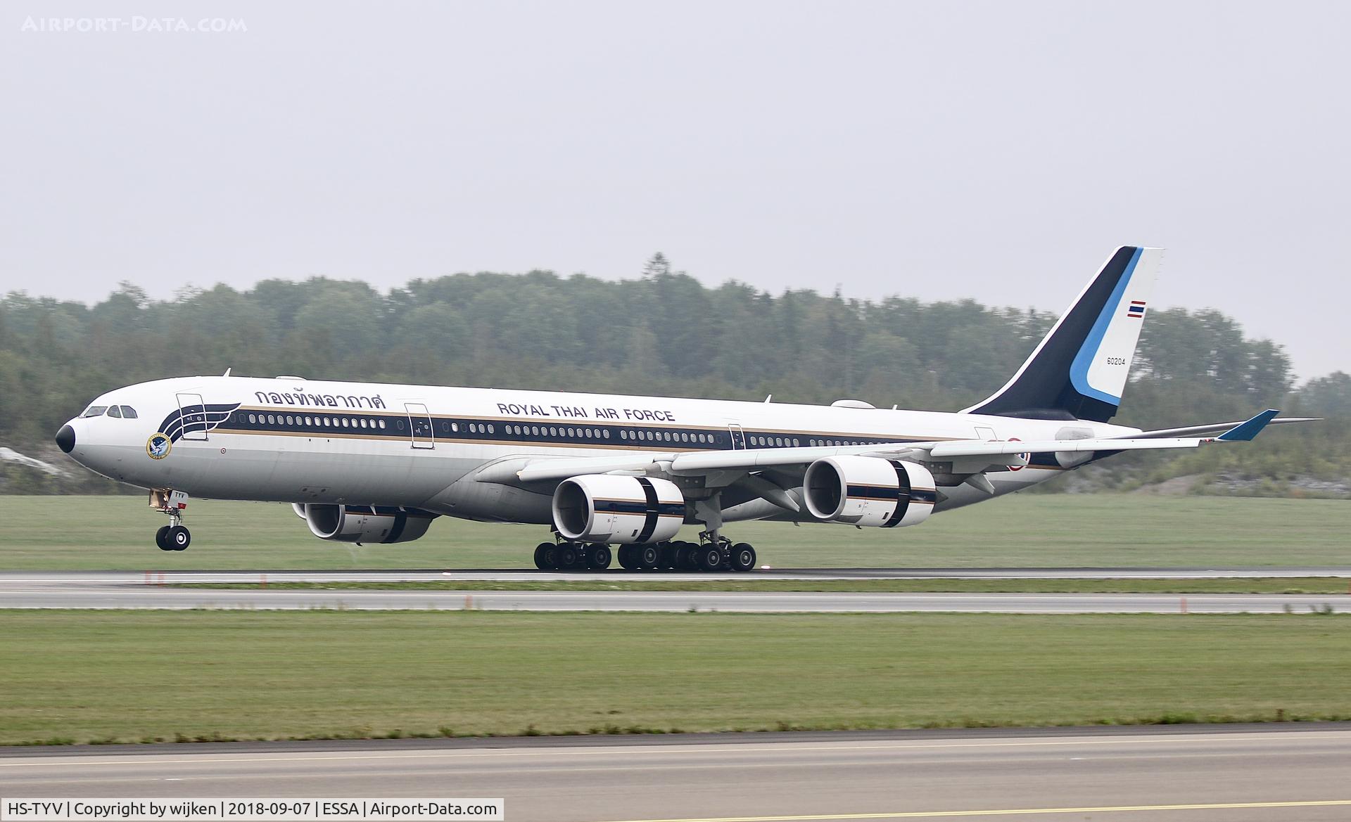 HS-TYV, 2005 Airbus A340-541 C/N 698, Landing RWY 01R