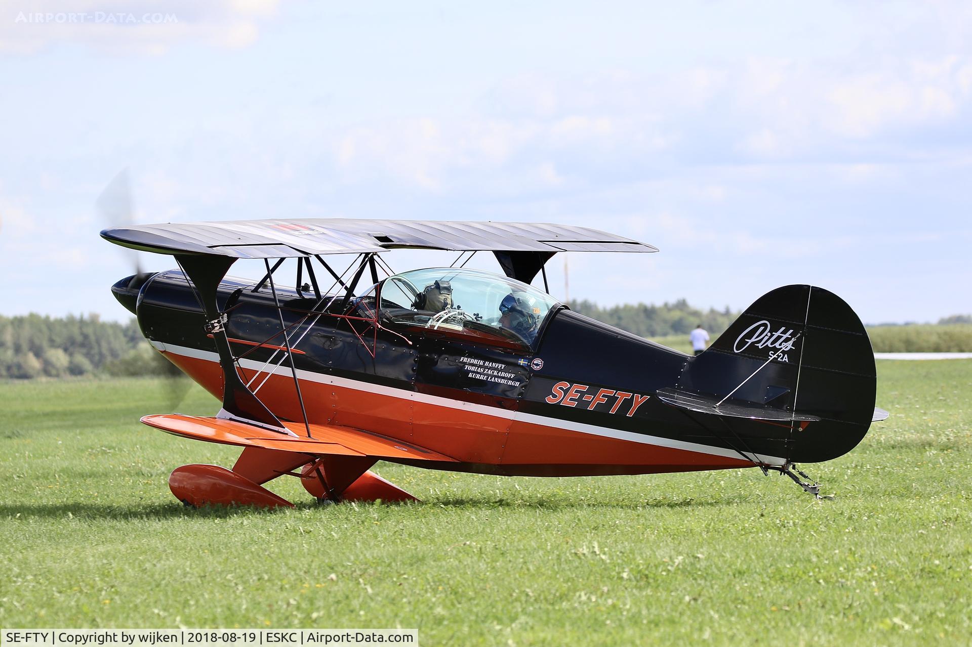 SE-FTY, 1973 Aerotek Pitts S-2A Special C/N 2049, Sundbro,Uppsala