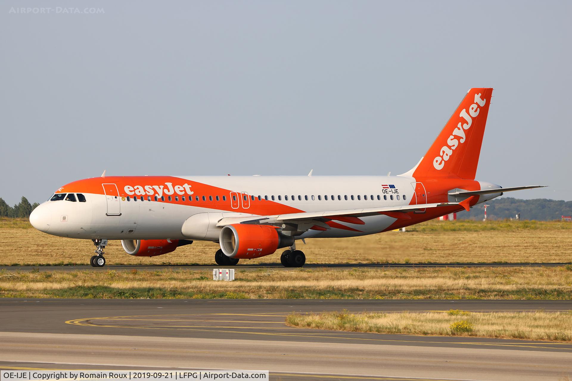 OE-IJE, 2011 Airbus A320-214 C/N 4636, Taxiing