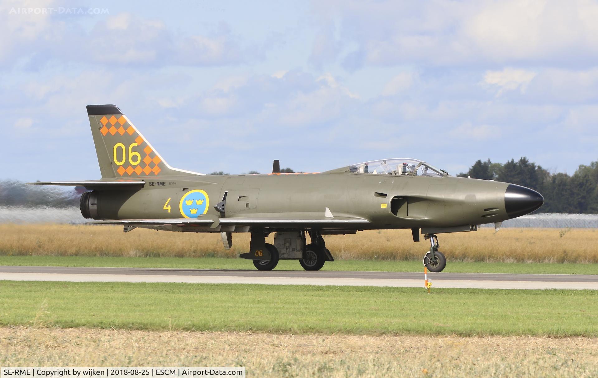 SE-RME, 1960 Saab J32D C/N 32.606, Taxying