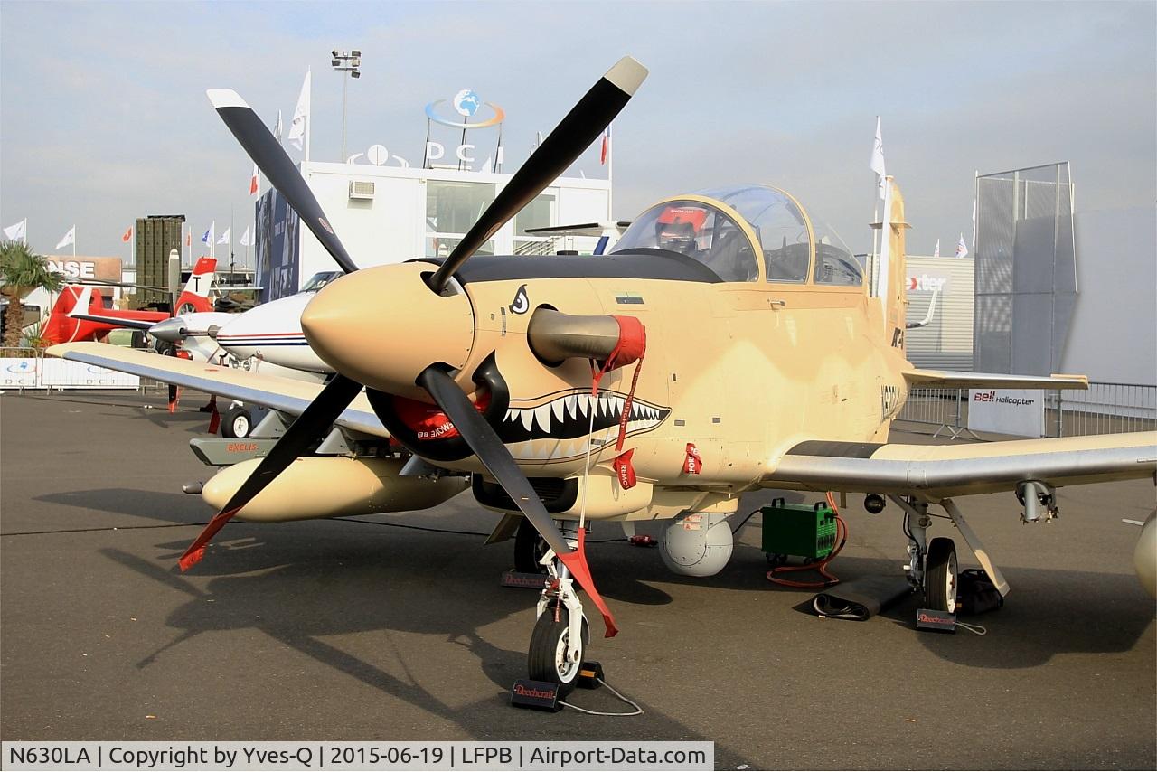 N630LA, 2013 Hawker Beechcraft AT-6B Texan II C/N AT-3, Beechcraft AT-6B Texan II, Static display, Paris-Le Bourget (LFPB-LBG) Air show 2015