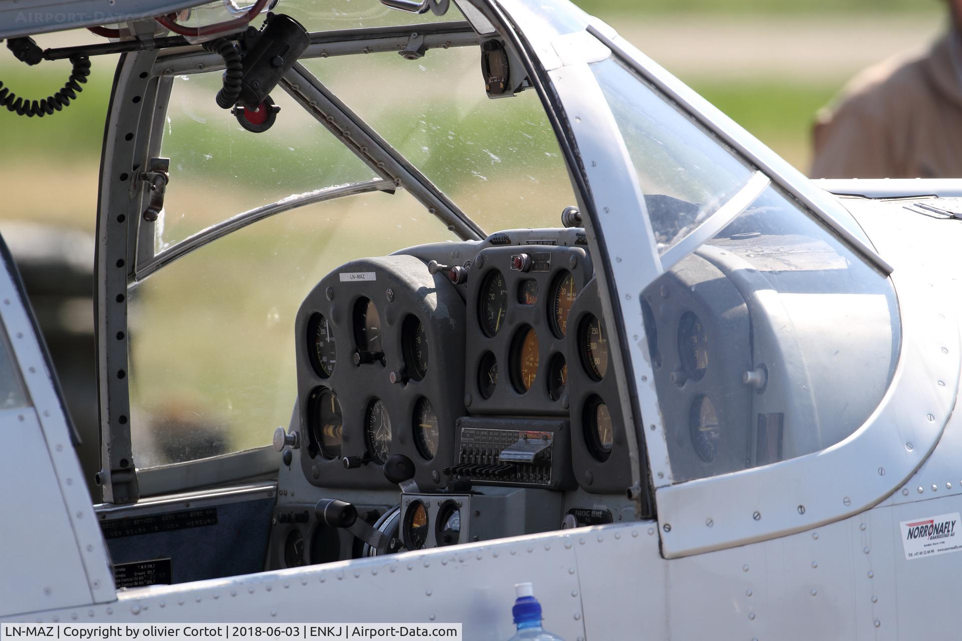 LN-MAZ, 1962 Saab 91D Safir C/N 91-433, a view on the dashboard