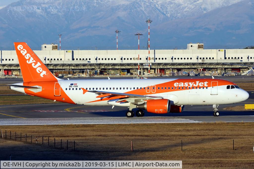 OE-IVH, 2010 Airbus A320-214 C/N 4286, Taxiing