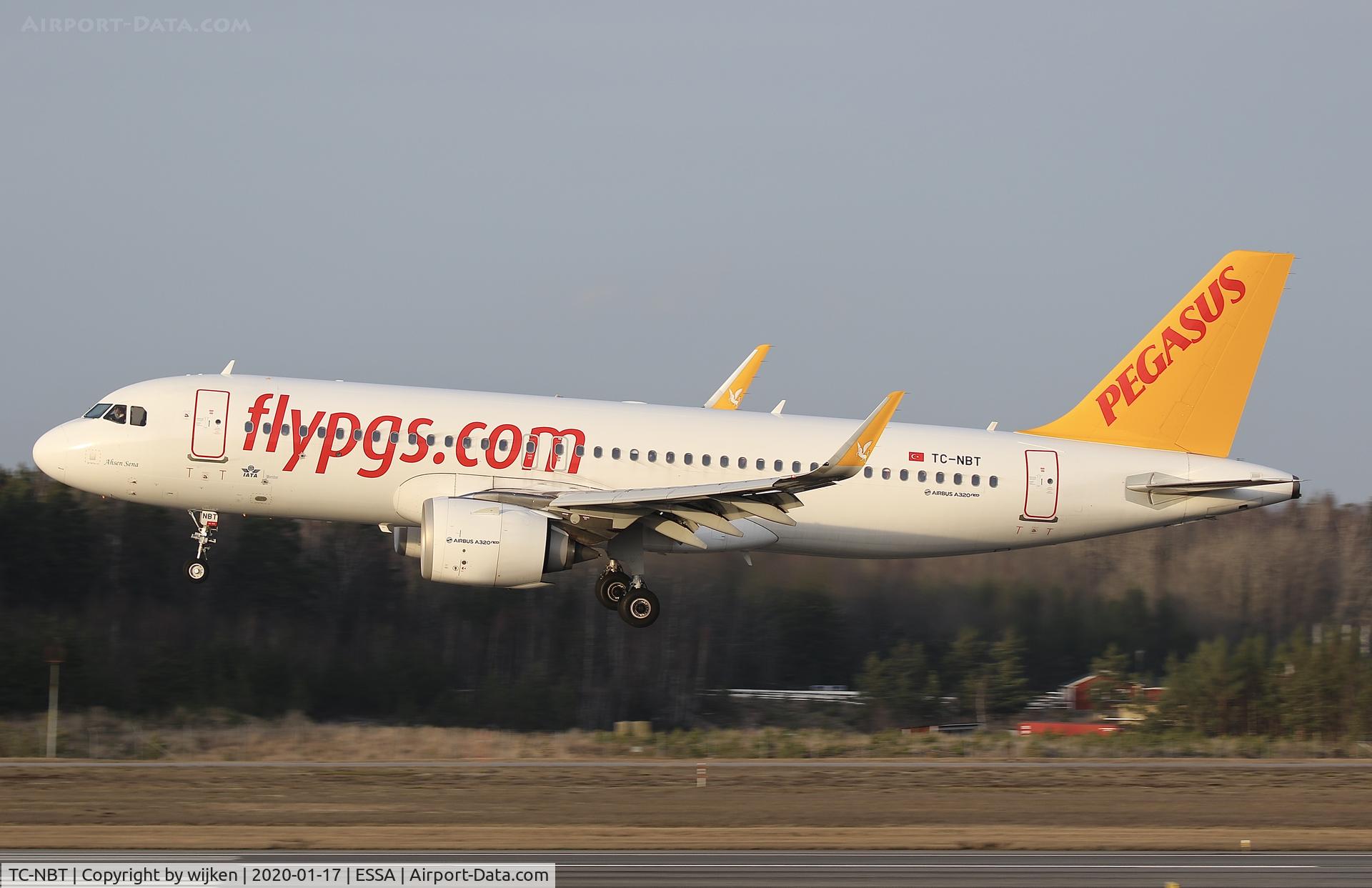 TC-NBT, 2018 Airbus A320-251N C/N 8214, RWY 26