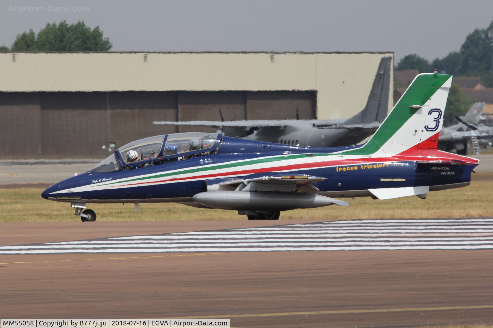 MM55058, Aermacchi MB-339PAN C/N 6852/190/AA087, at TATOO 2018