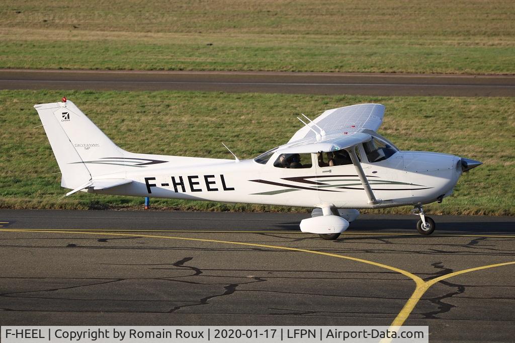 F-HEEL, 2007 Cessna 172S C/N 172S10497, Taxiing