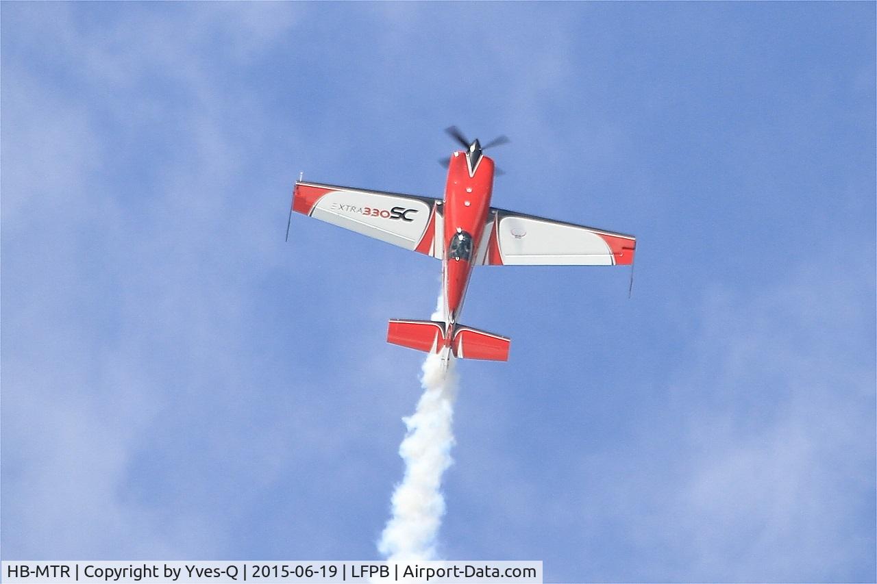 HB-MTR, 2011 Extra EA-330SC C/N SC027, Extra EA-330SC, On display, Paris-Le Bourget (LFPB-LBG) Air show 2015