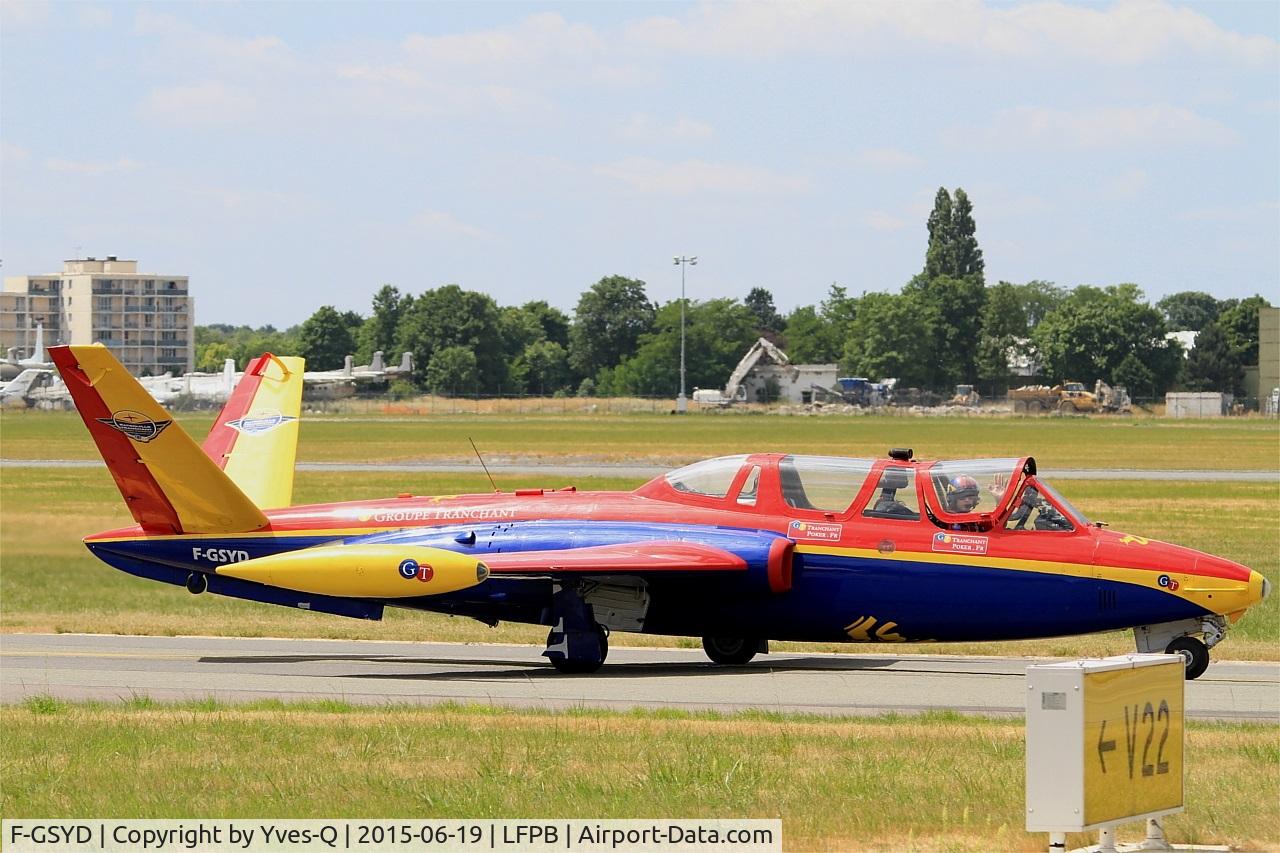 F-GSYD, Fouga CM-170 Magister C/N 455, Fouga CM-170 Magister, Taxiing to holding point, Paris-Le Bourget (LFPB-LBG) Air show 2015