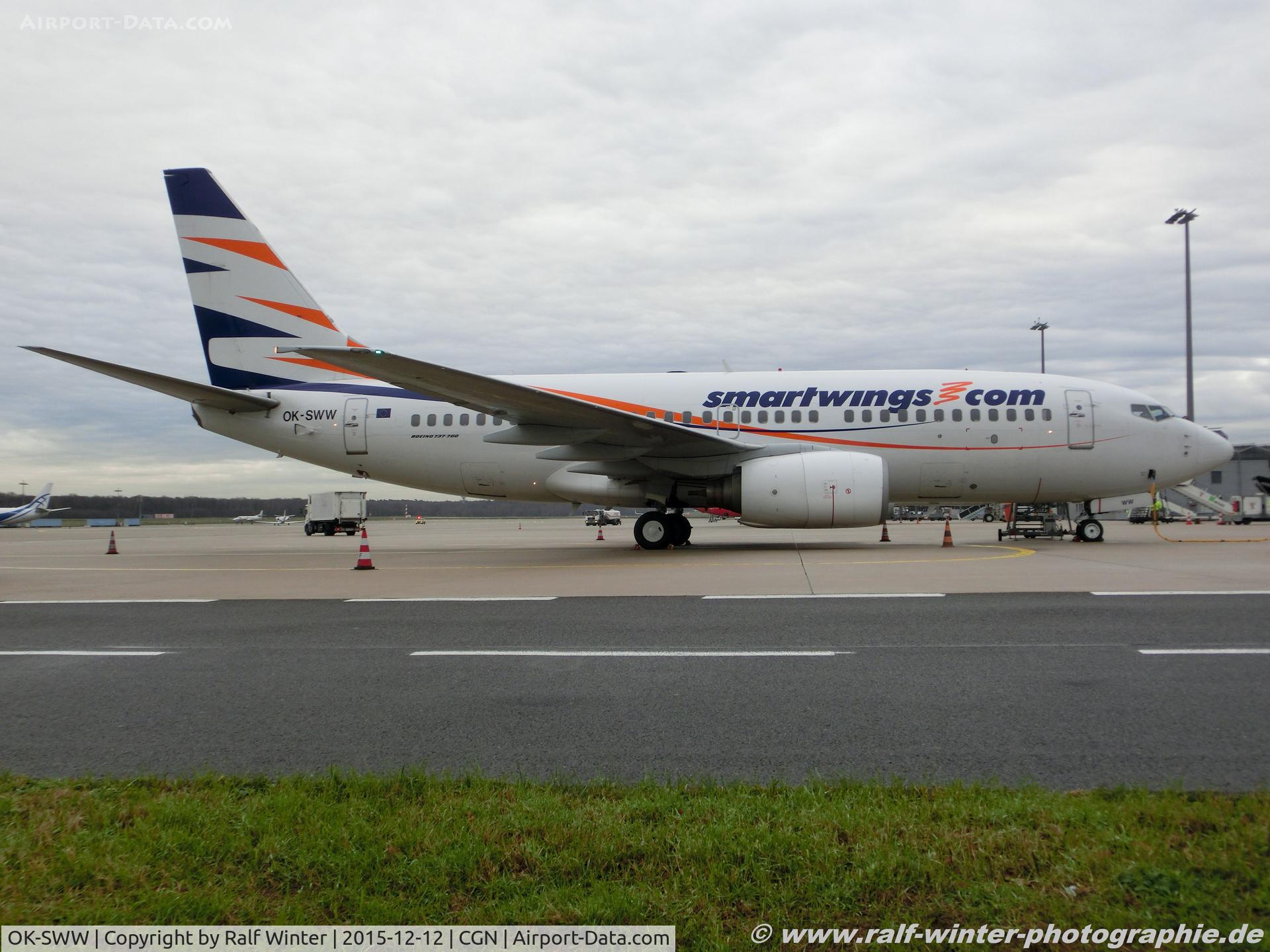 OK-SWW, 2003 Boeing 737-7Q8 C/N 28254, Boeing 737-7Q8 - QS TVS SmartWings - 28254 - OK-SWW - 12.12.2015 - CGN