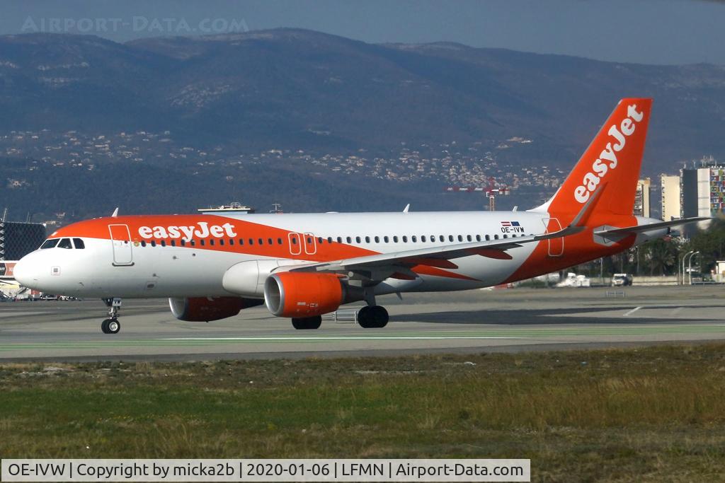 OE-IVW, 2016 Airbus A320-214 C/N 7067, Taxiing
