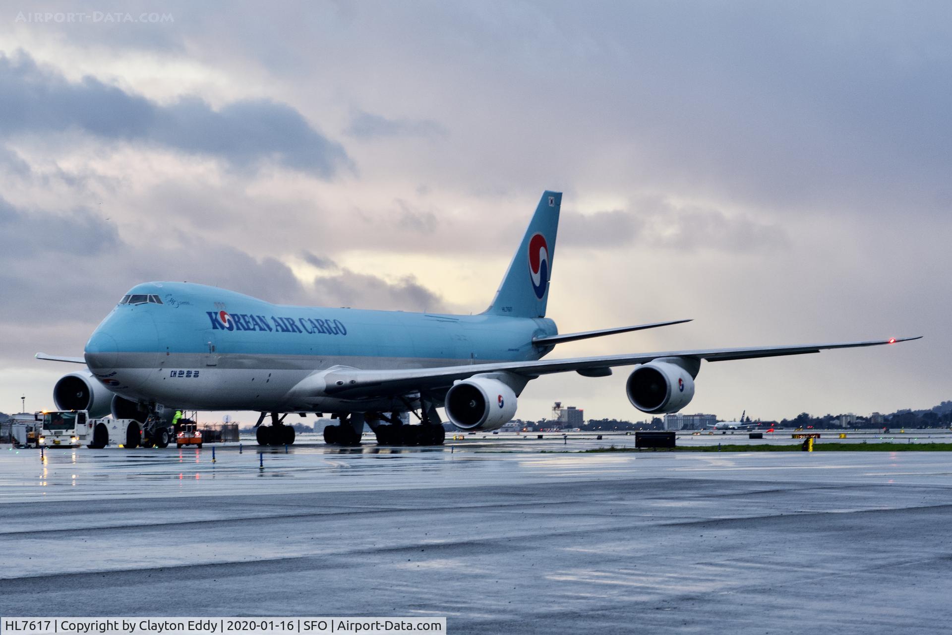 HL7617, 2013 Boeing 747-8B5F C/N 37654, SFO 2020.