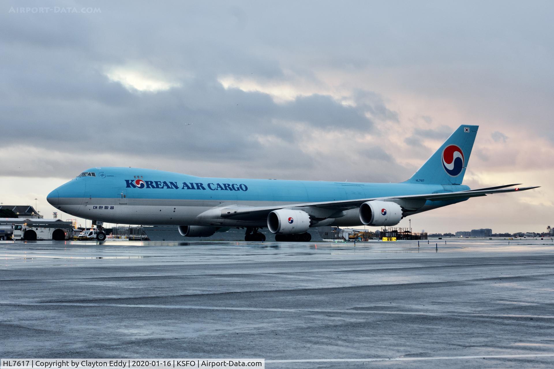 HL7617, 2013 Boeing 747-8B5F C/N 37654, SFO 2020.