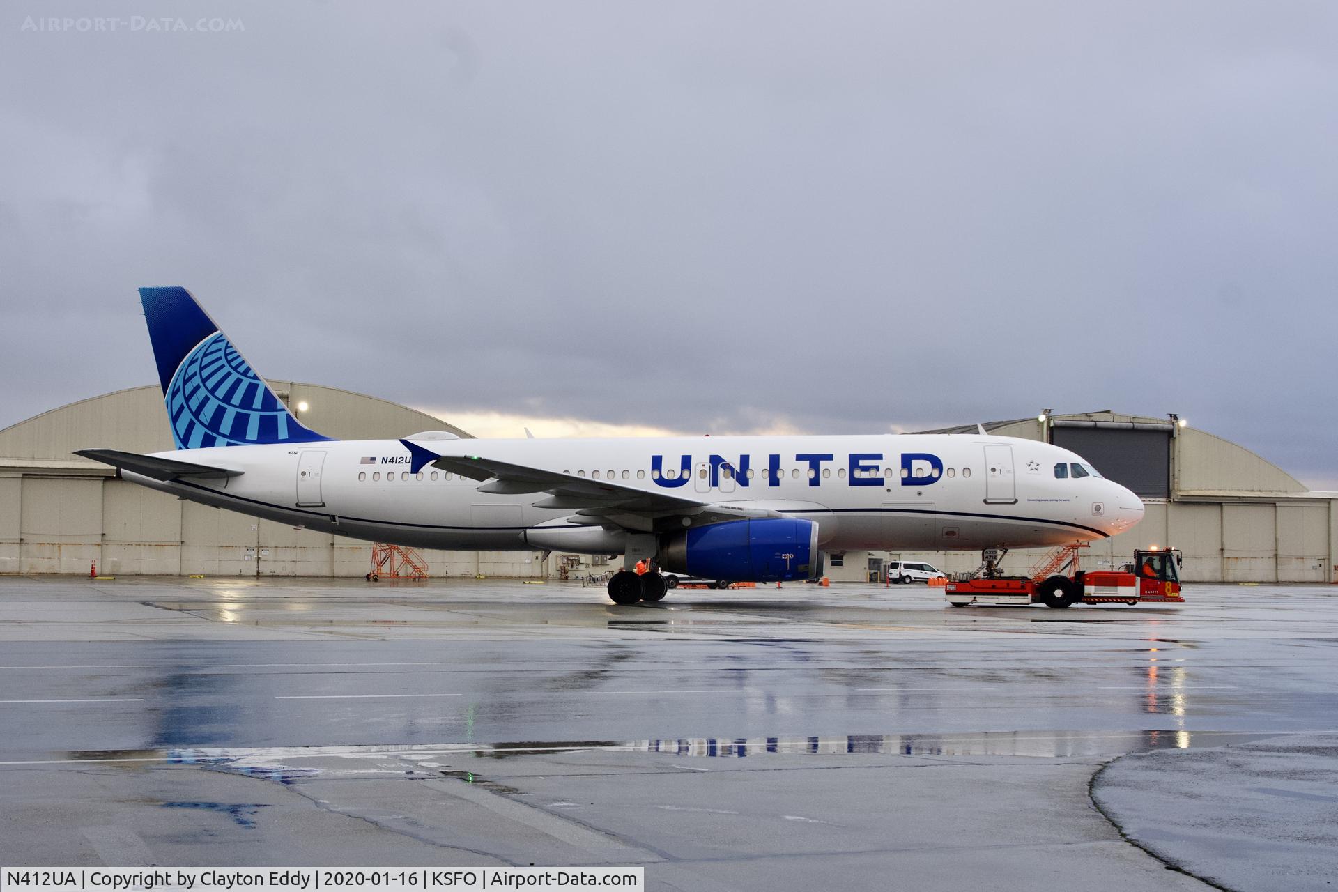N412UA, 1994 Airbus A320-232 C/N 465, SFO 2020.