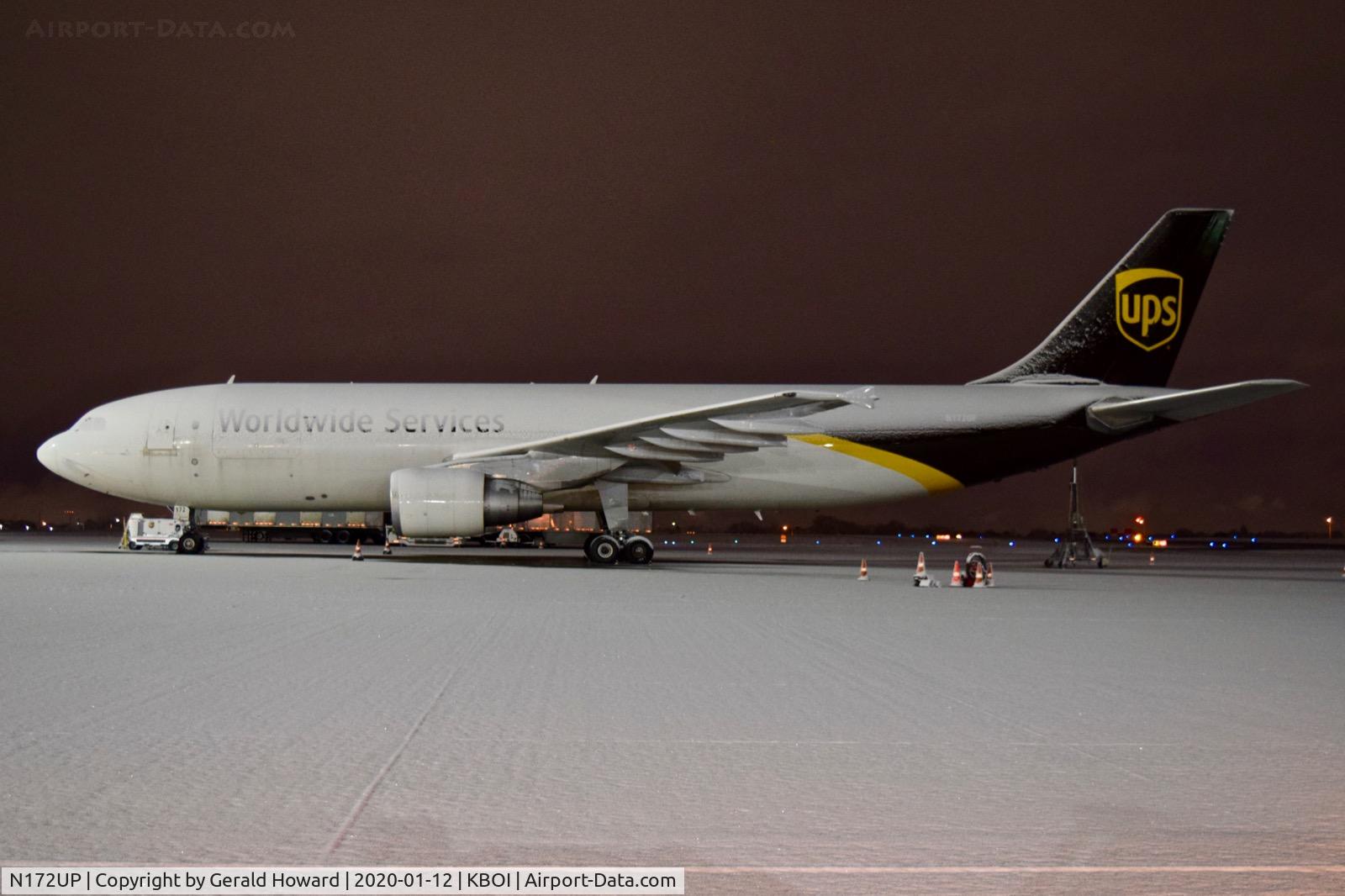 N172UP, 2006 Airbus A300F4-622R C/N 0867, UPS ramp.