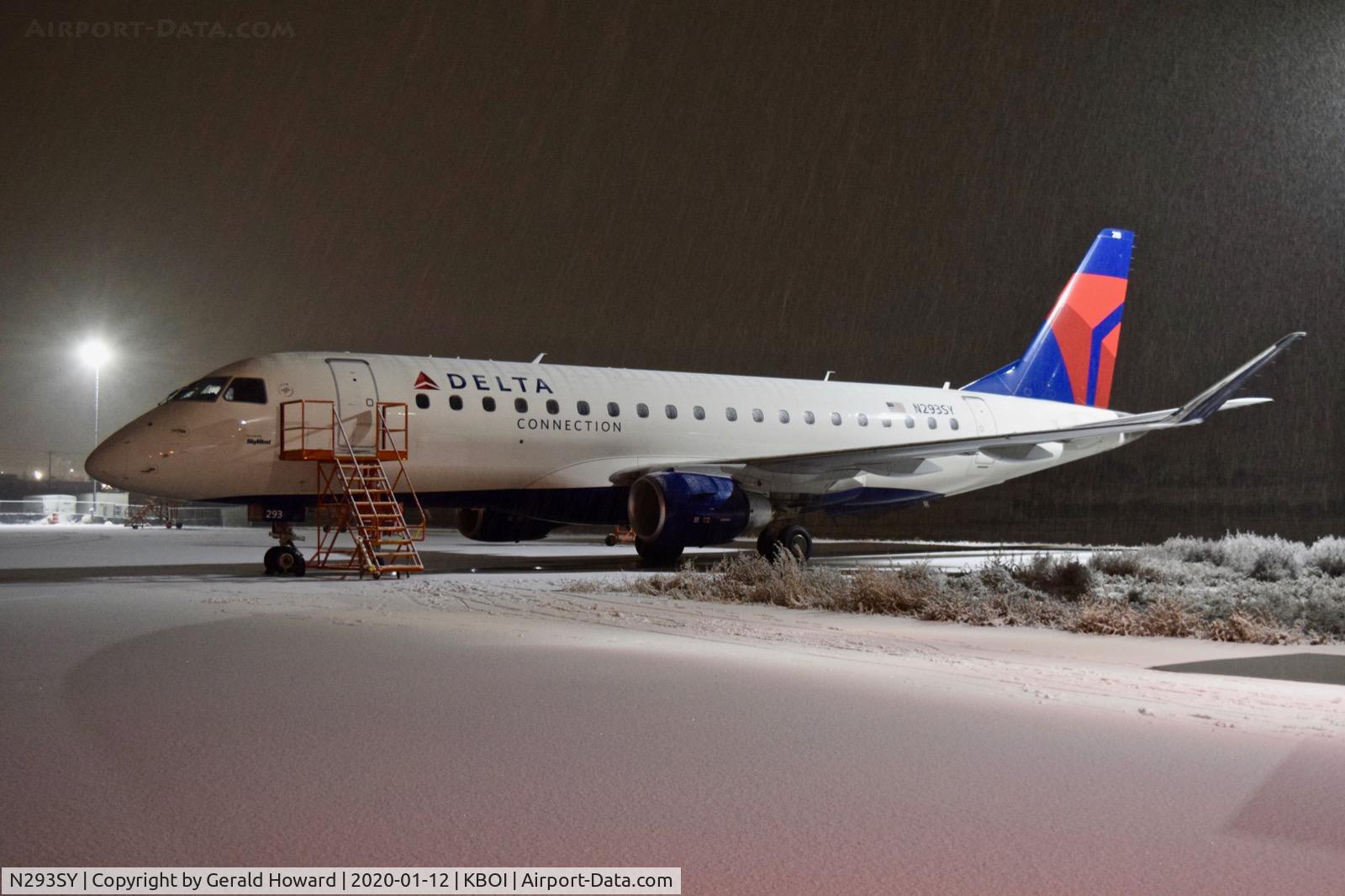 N293SY, 2019 Embraer 175LR (ERJ-170-200LR) C/N 17000787, Parked on the Skywest Maintenance ramp.