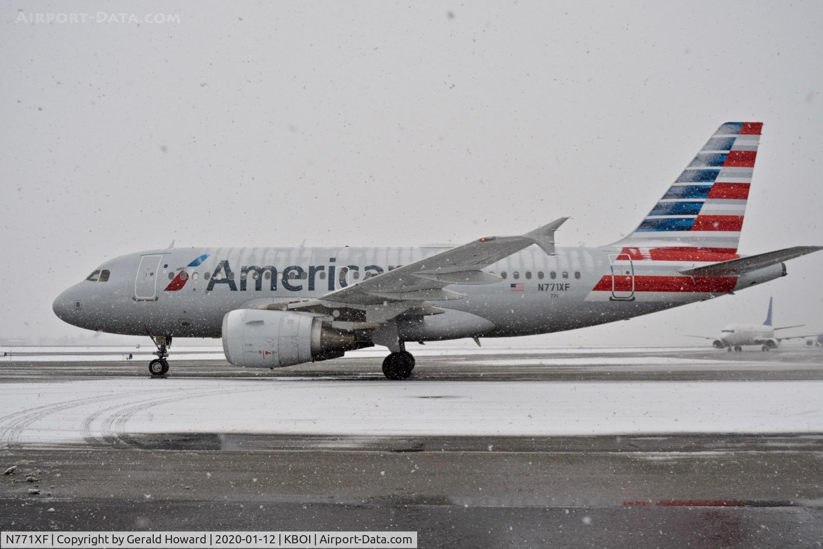N771XF, 2003 Airbus A319-112 C/N 1980, Going to de ice.