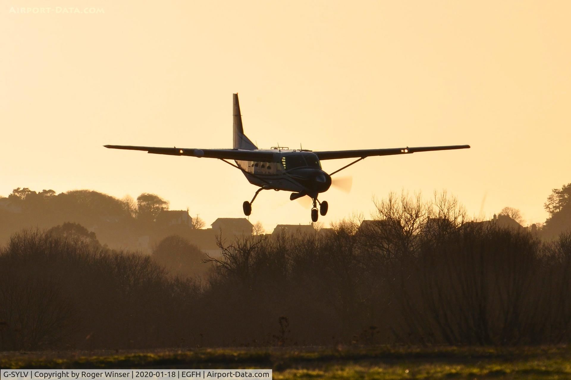 G-SYLV, 2002 Cessna 208B  Grand Caravan C/N 208B0936, Resident Grand Caravan arriving Runway 04.