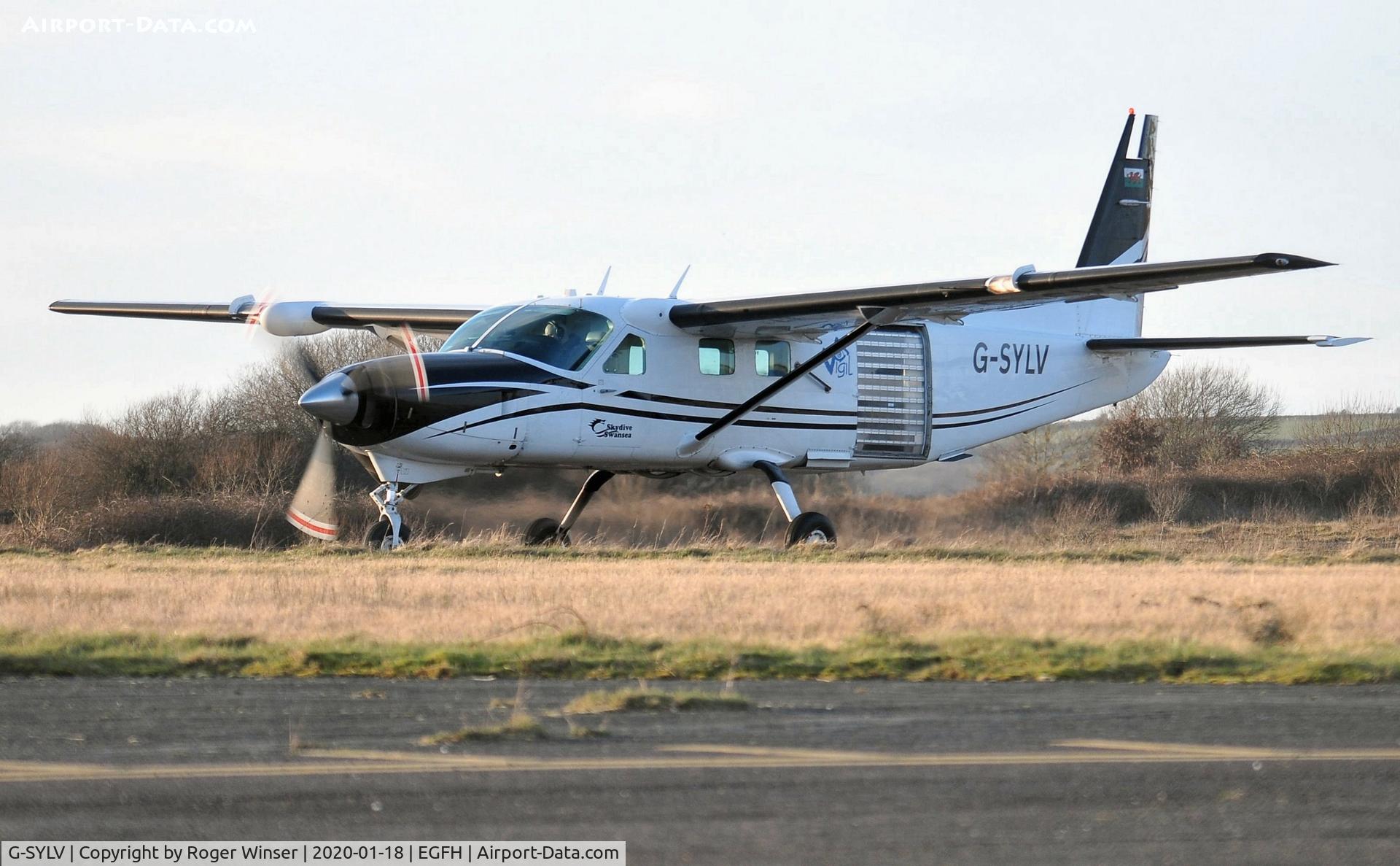 G-SYLV, 2002 Cessna 208B  Grand Caravan C/N 208B0936, G-SYLV backtracking Runway 04.