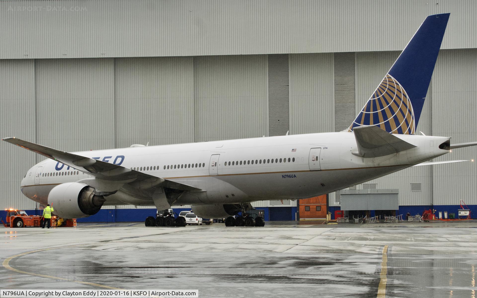 N796UA, 1998 Boeing 777-222 C/N 26931, SFO 2020.