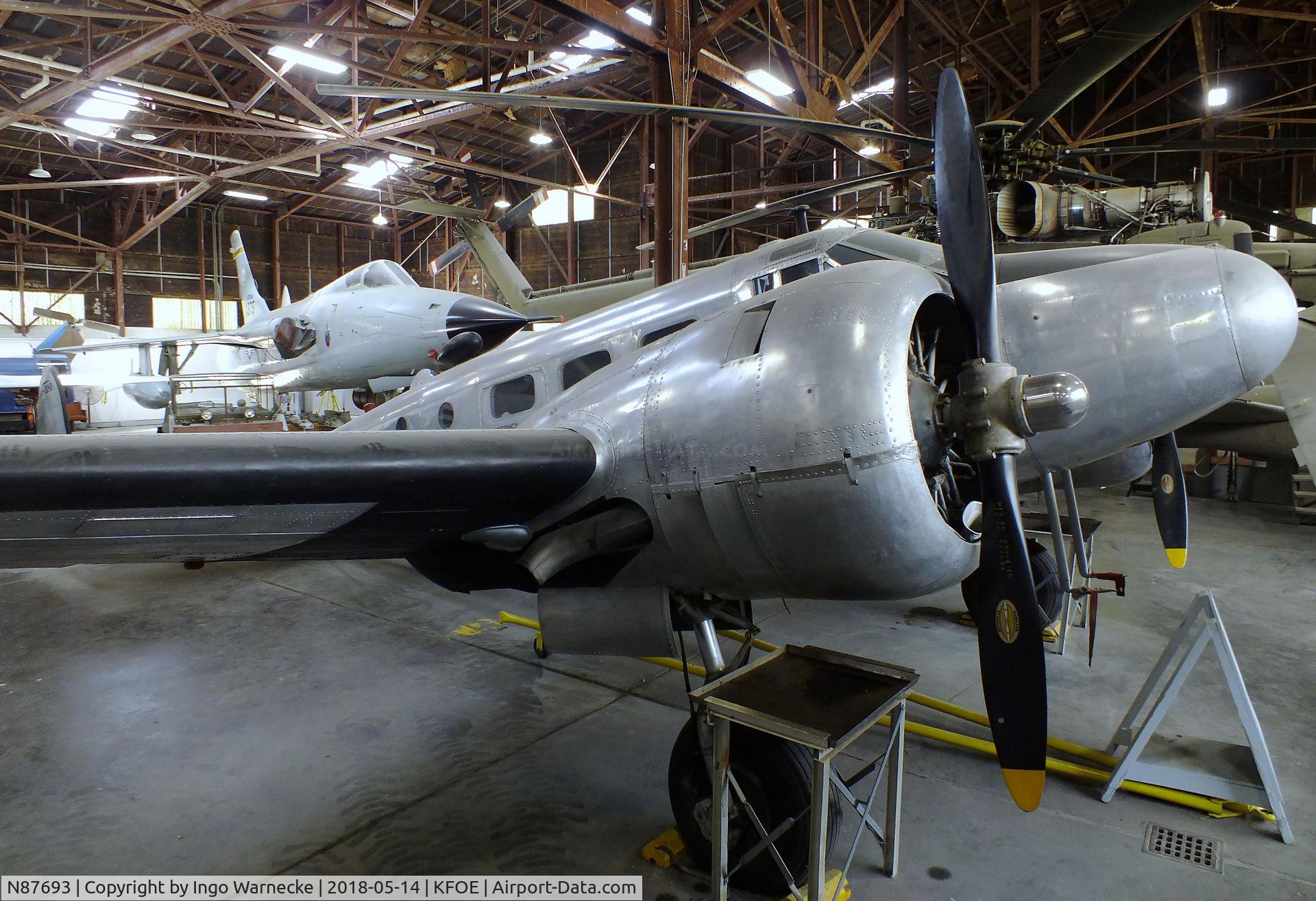 N87693, Beech SNB-5 (SNB-2) Expeditor C/N 5568, Beechcraft SNB-5 Expeditor at the Combat Air Museum, Topeka KS