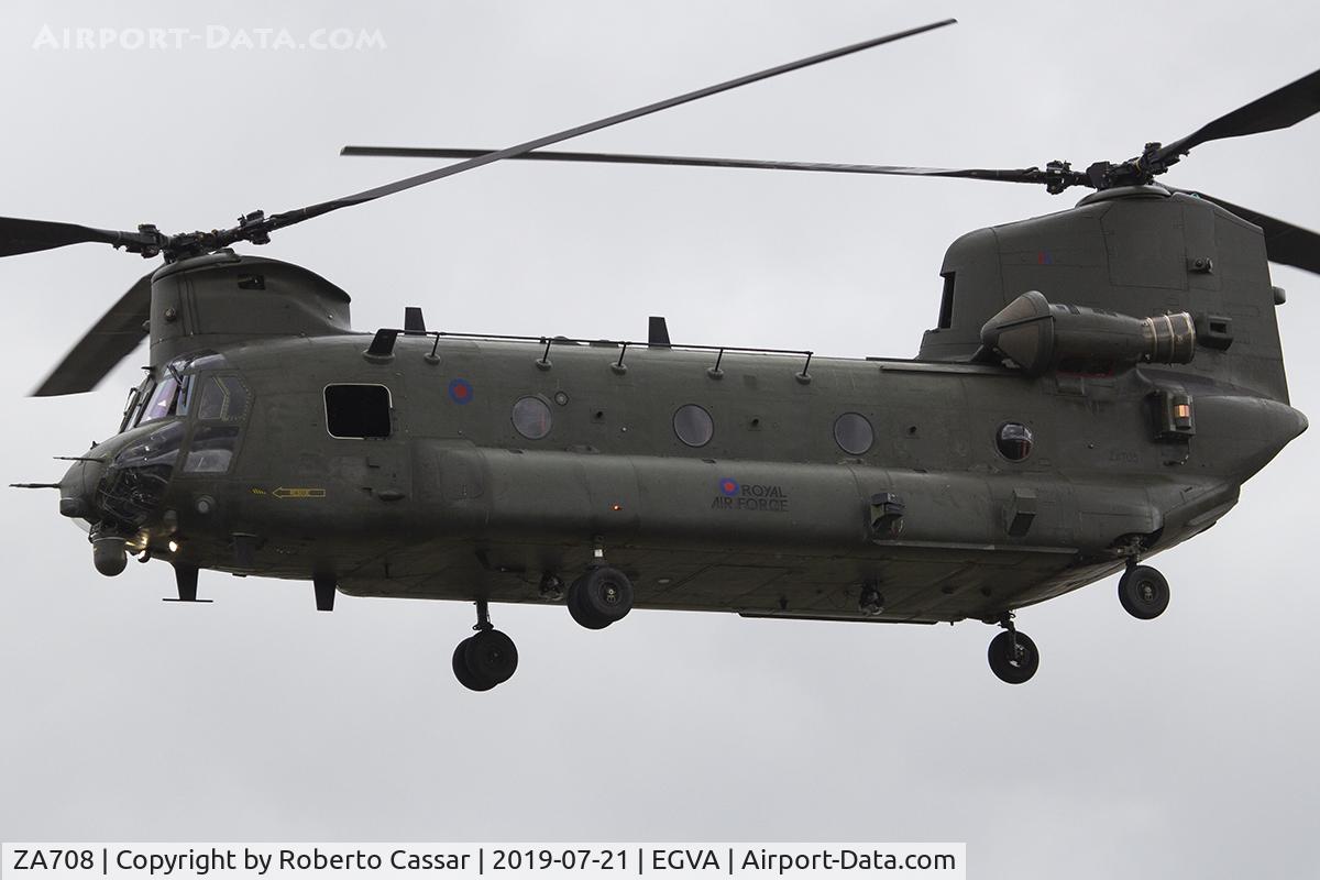 ZA708, 1981 Boeing Vertol Chinook HC.6 C/N M7018, RIAT19