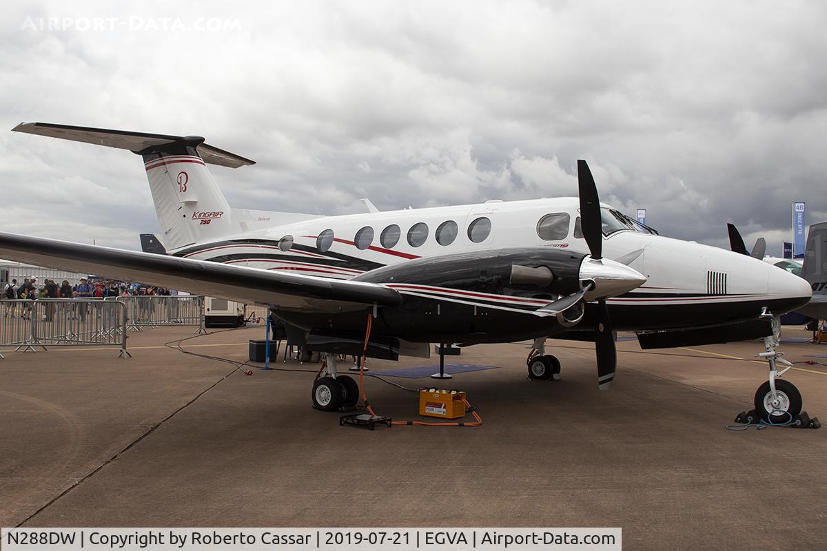 N288DW, 2017 Beechcraft B200GT C/N BY-288, RIAT19