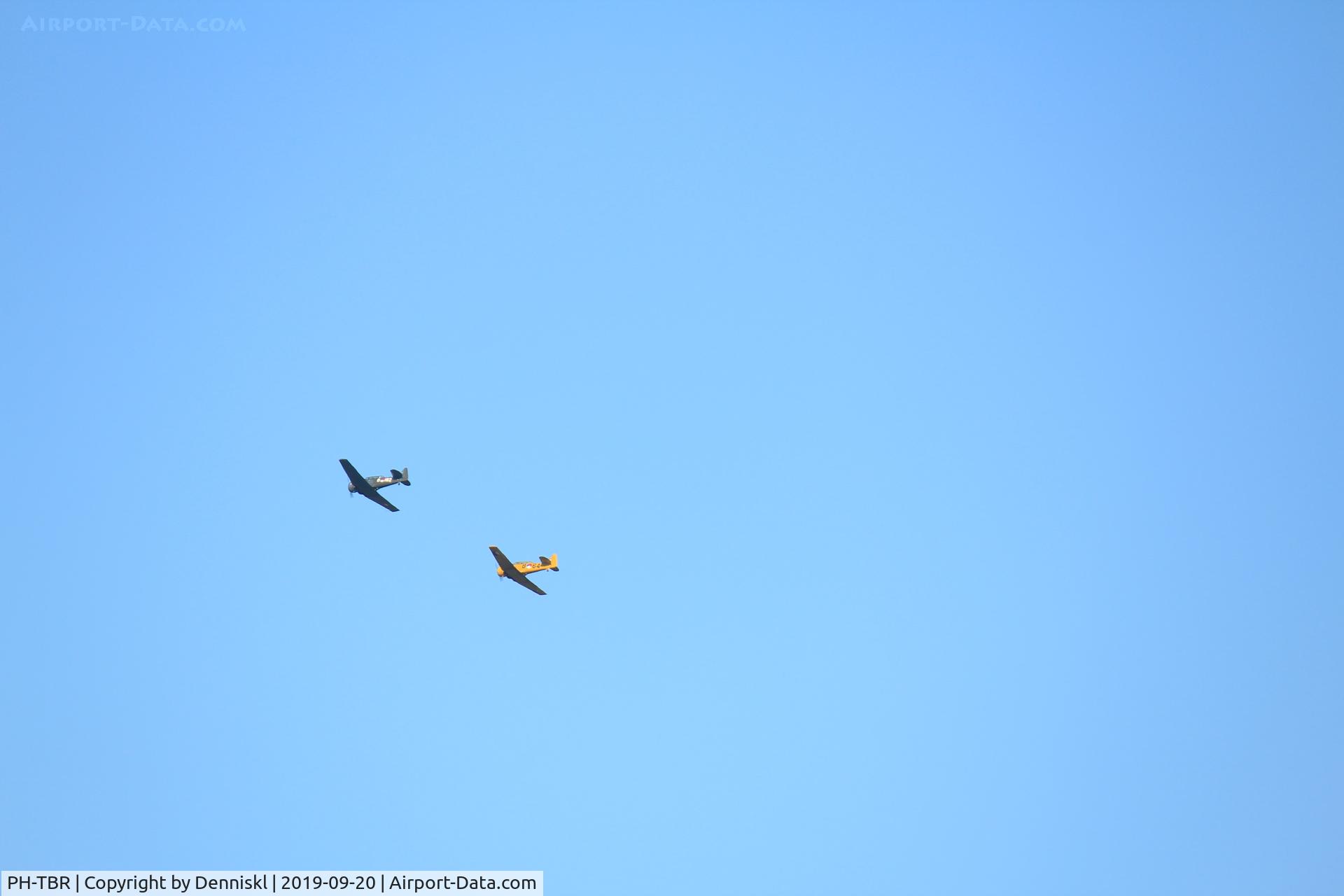 PH-TBR, 1943 Noorduyn AT-16 Harvard IIB C/N 14A-808, PH-TBR with the PH-LSK above Arnhem