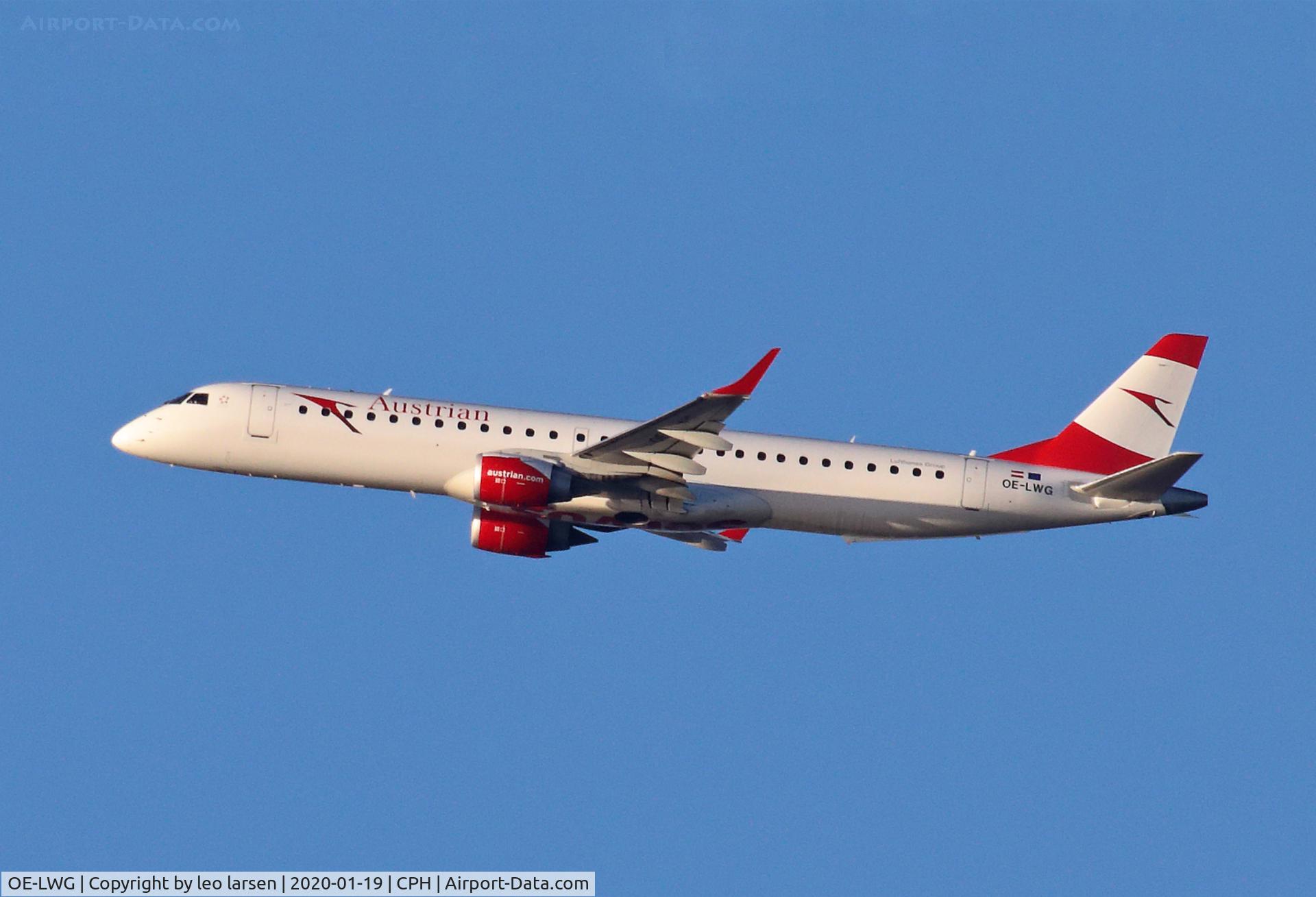 OE-LWG, 2011 Embraer 195LR (ERJ-190-200LR) C/N 19000464, Copenhagen 19.1.2020