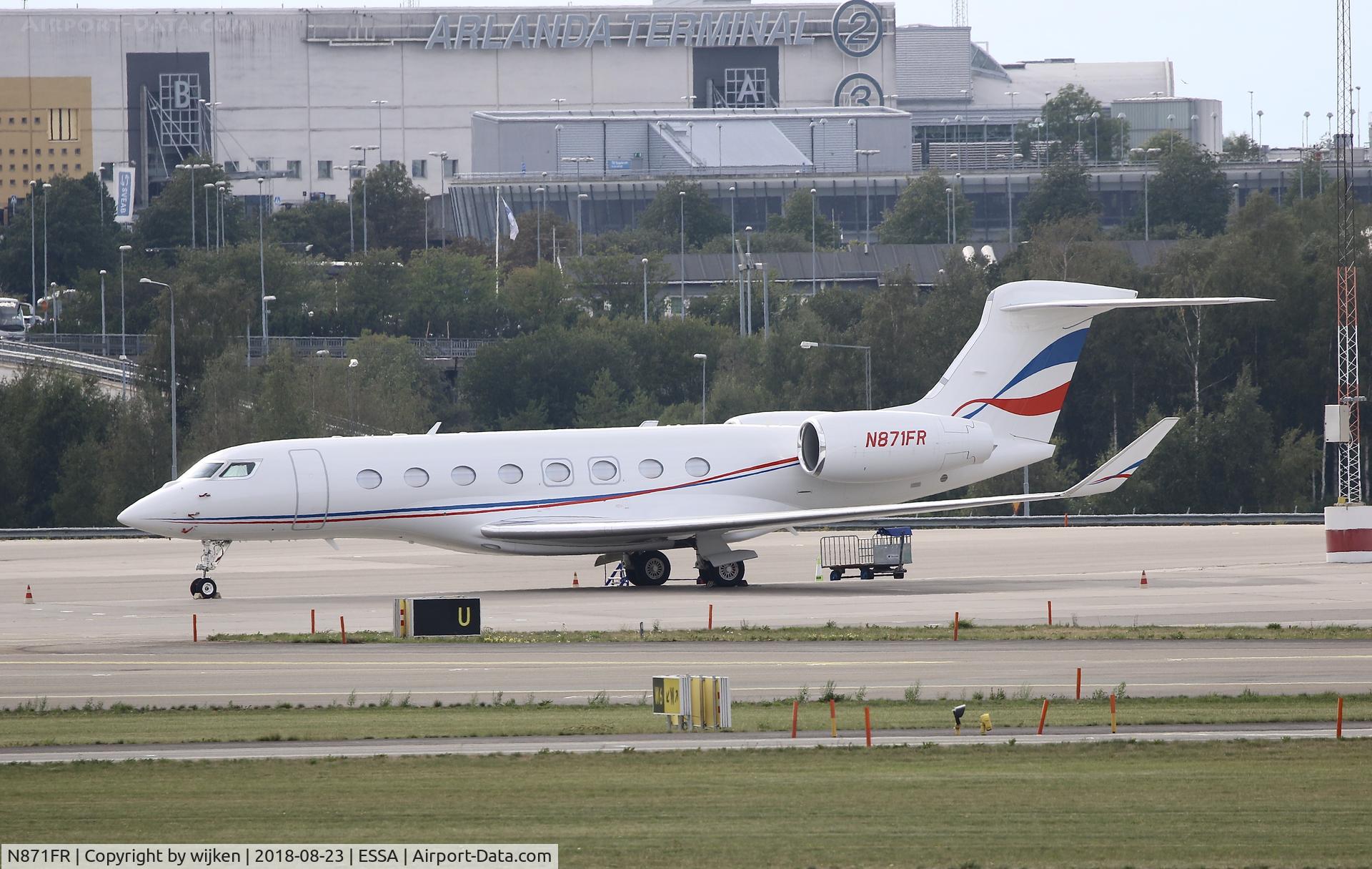 N871FR, 2017 Gulfstream G-VI (G650ER) C/N 6304, Parked at ramp M