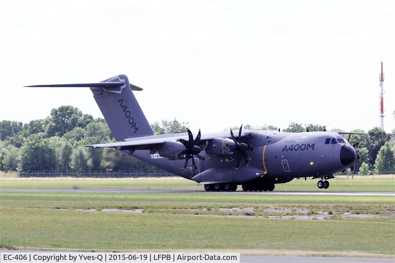 EC-406, 2011 Airbus A400M-180 Atlas C/N 006, Airbus A-400M Atlas, Landing rwy 05, Paris-Le Bourget (LFPB-LBG) Air show 2015