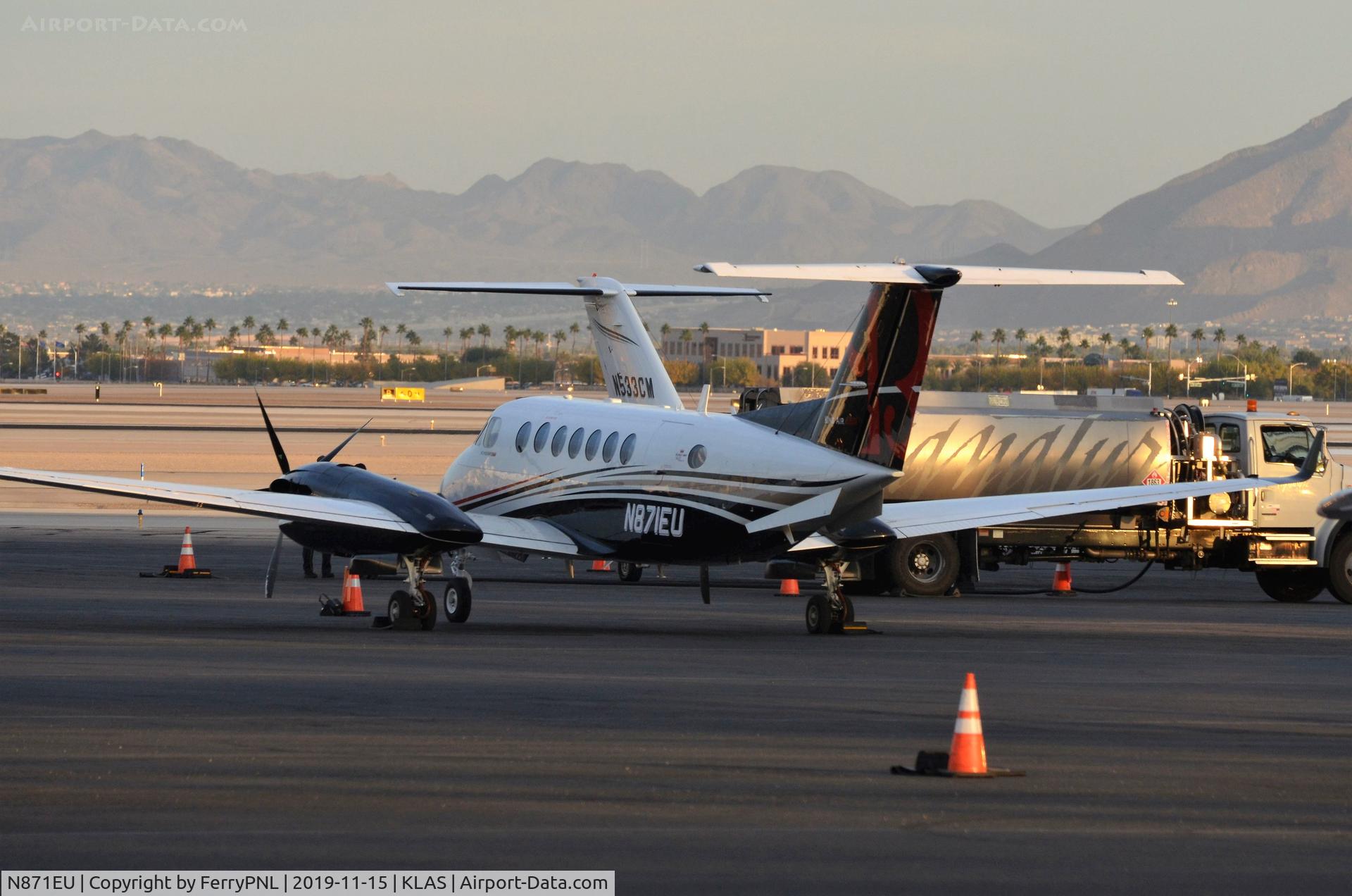 N871EU, 2013 Raytheon King Air 350GT C/N FL-871, C400LS LLC Be350