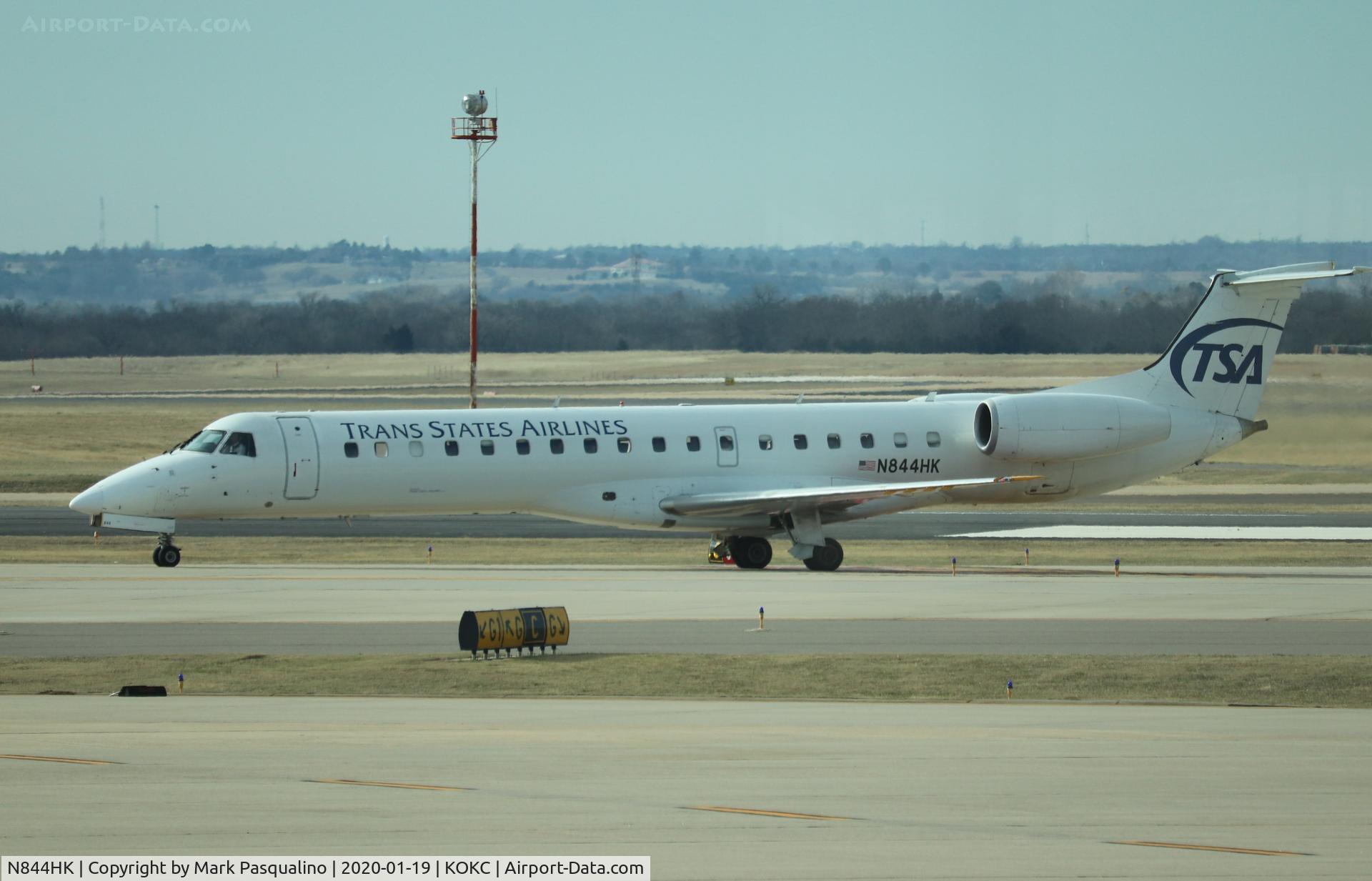 N844HK, 2004 Embraer ERJ-145LR (EMB-145LR) C/N 14500838, EMB-145LR