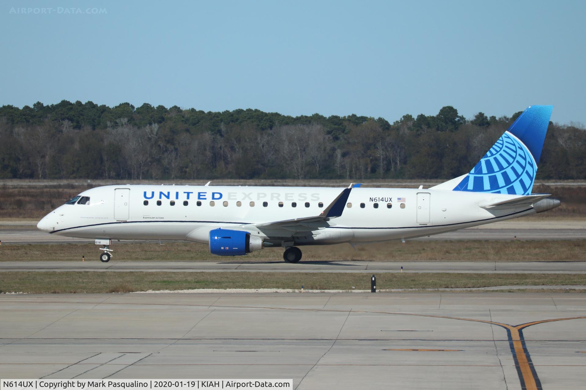 N614UX, 2019 Embraer 175LR (ERJ-170-200LR) C/N 17000815, ERJ-170-200LR